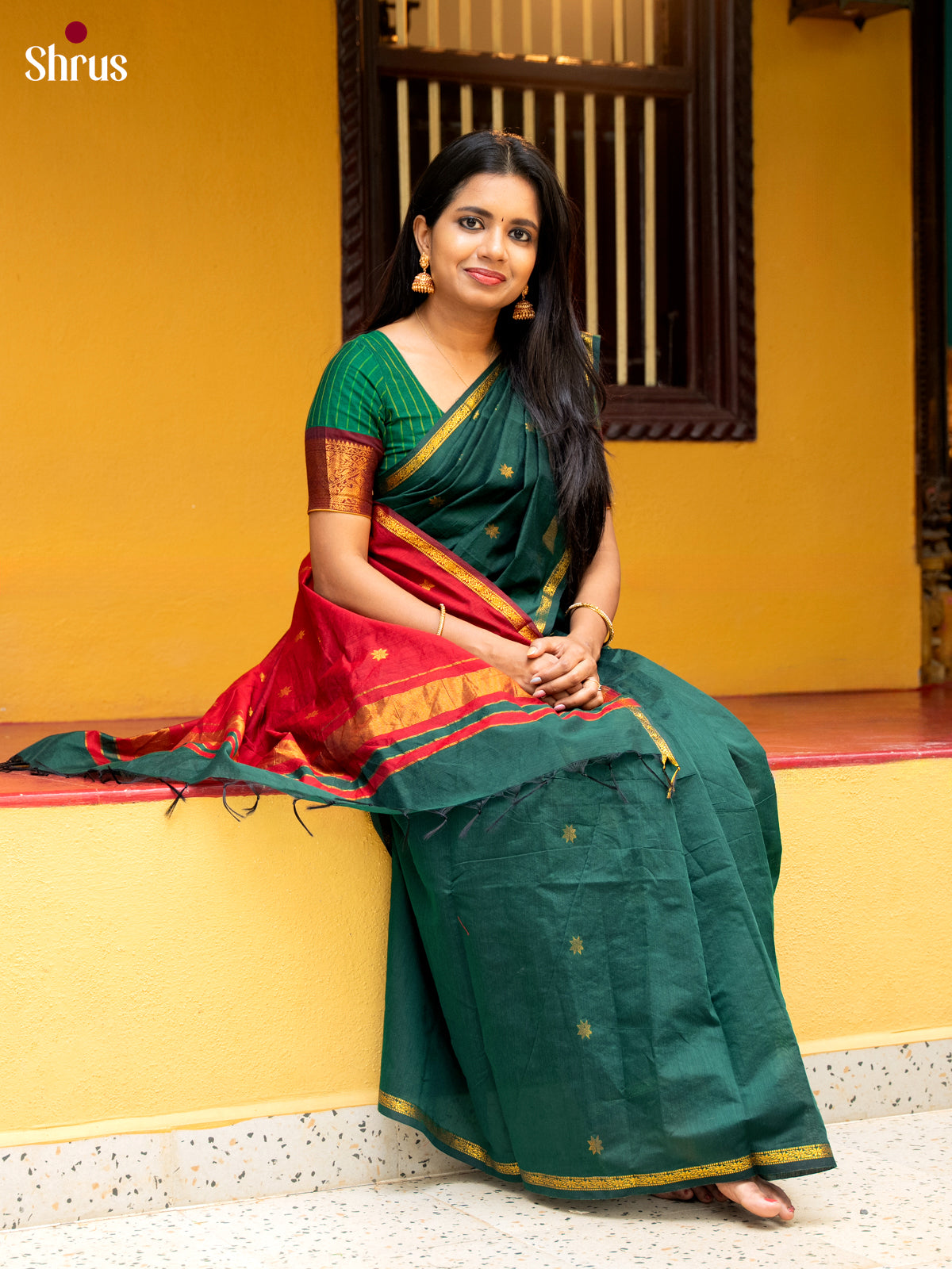 Green & Red - Semi Maheshwari Saree