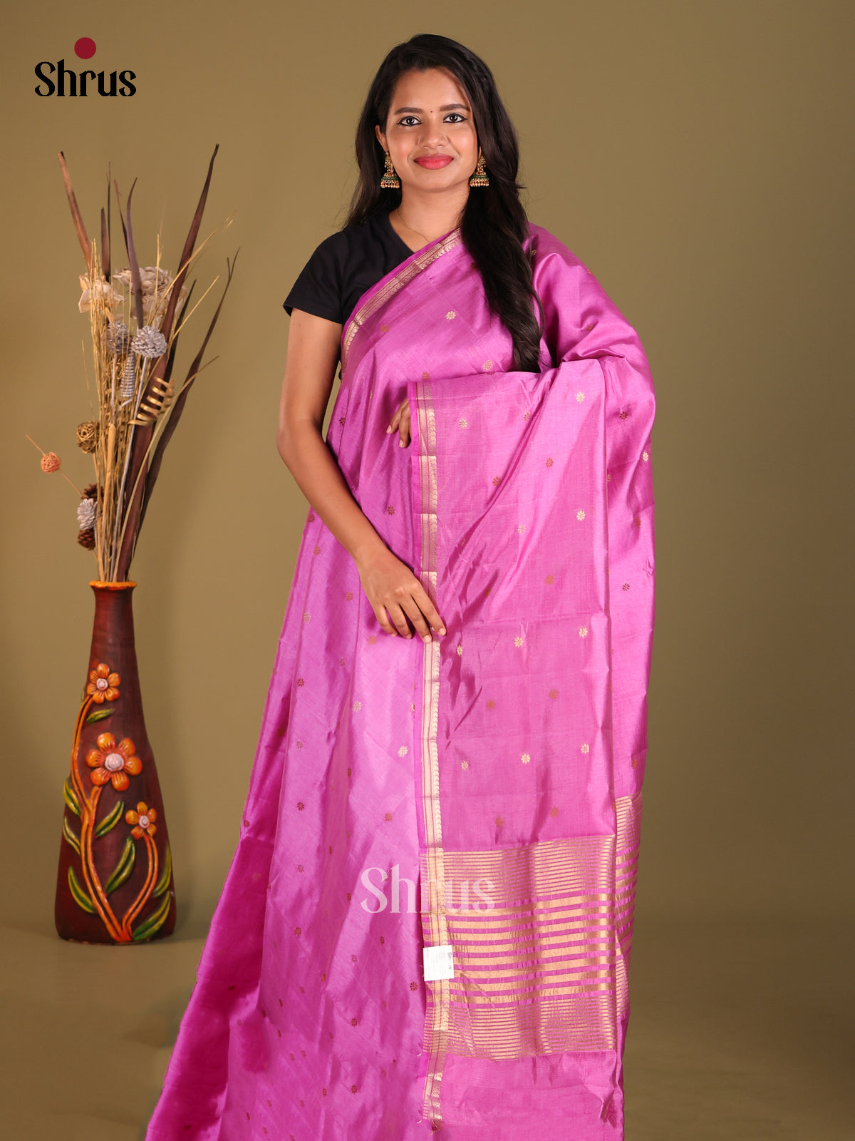 Majenta- Semi Rawsilk Saree - Shop on Shrus.com