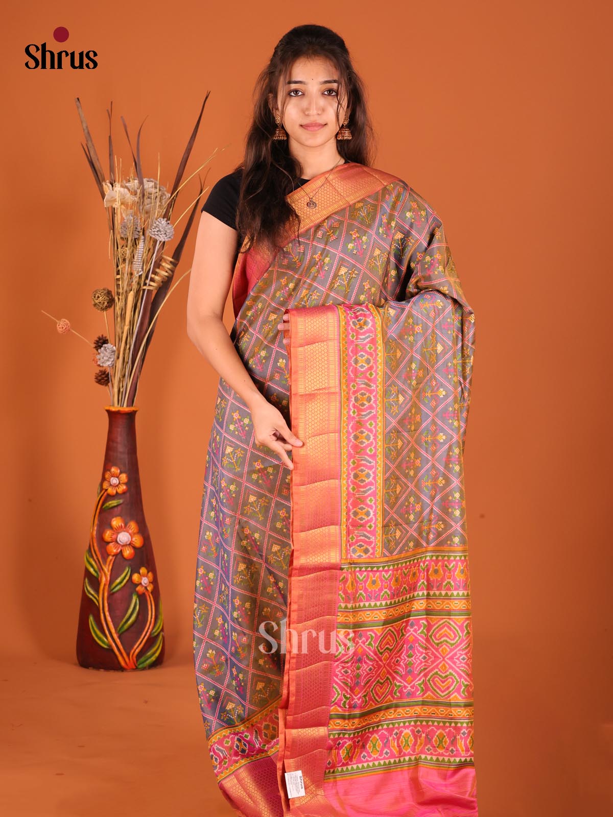 Double Shaded Purple & Orangish Pink - Semi Patola Saree - Shop on Shrus.com