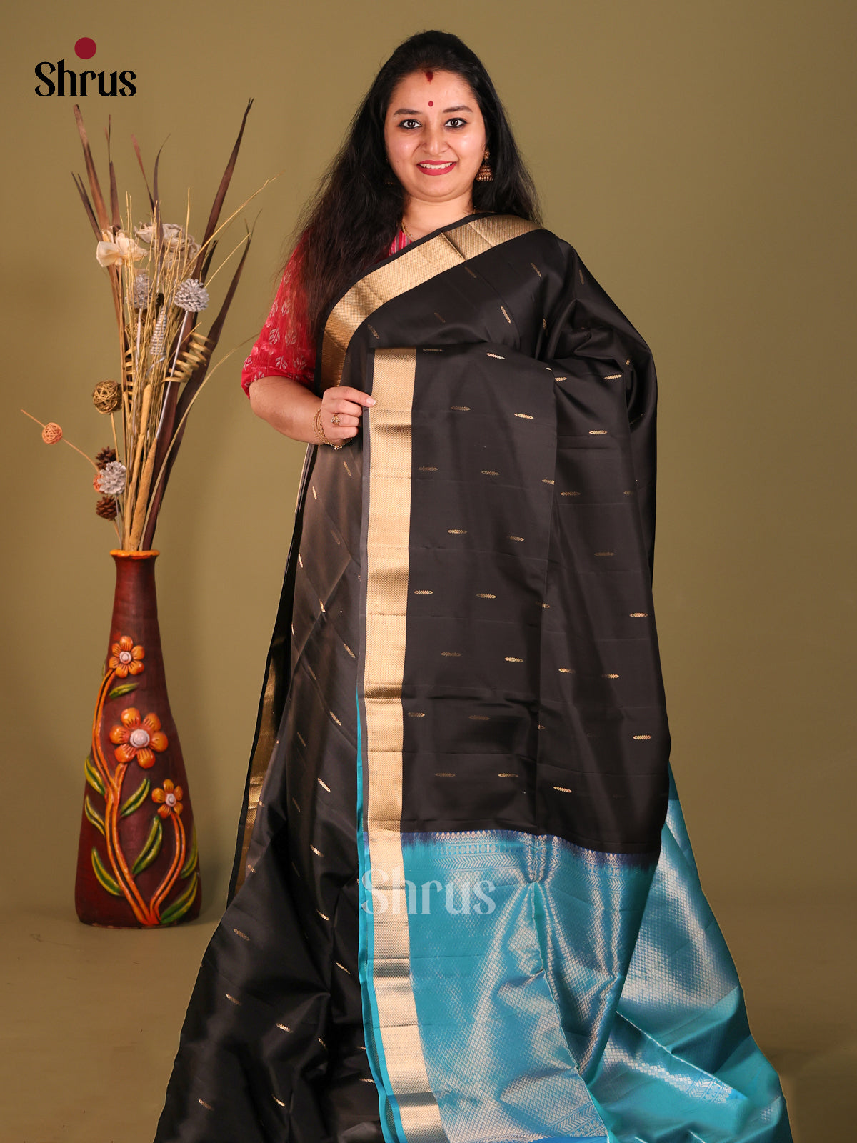 Black & Blue Soft Silk Saree with contrast  zari brocade pallu-1