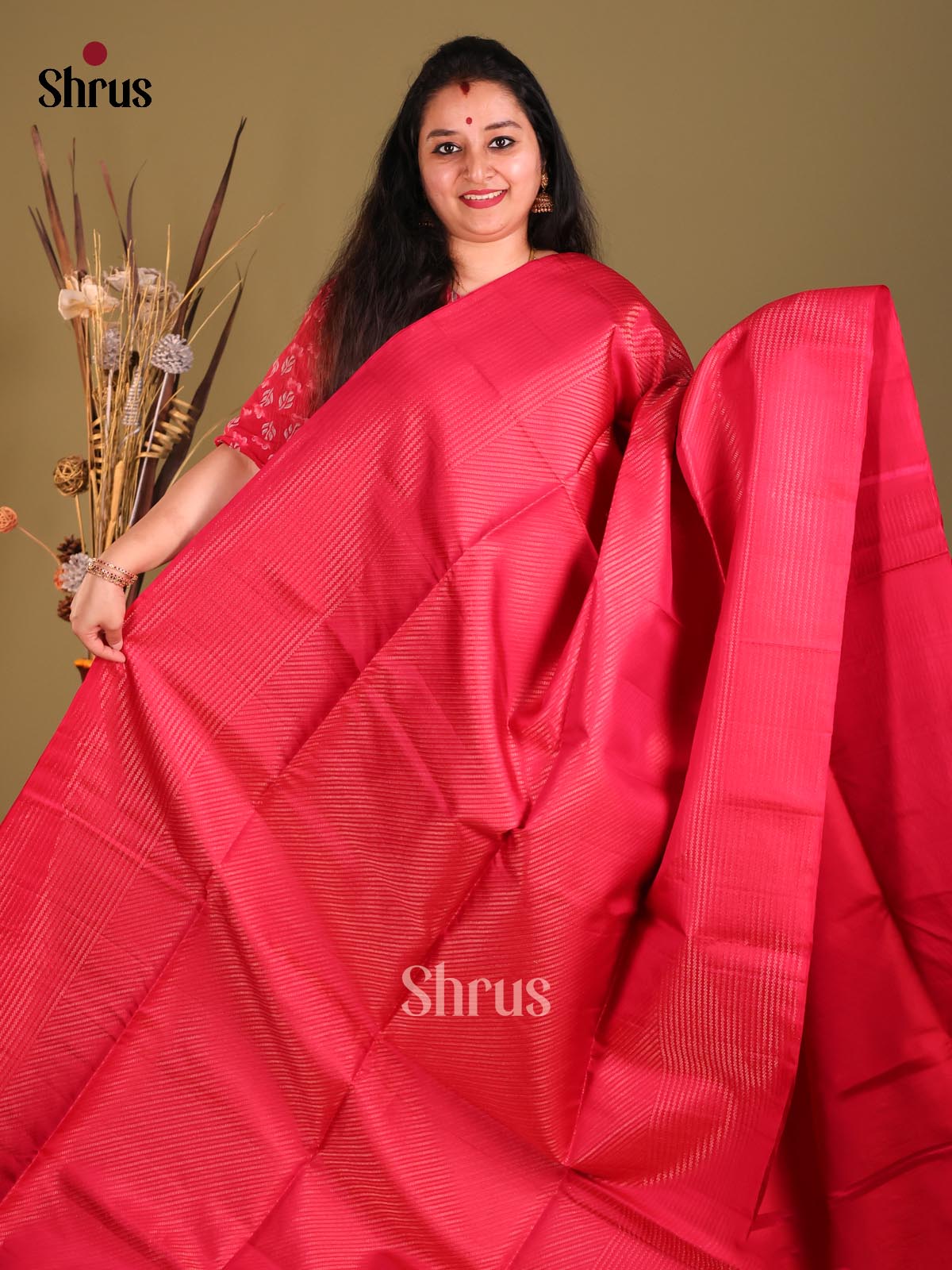 Pink Single Tone Soft Silk Saree with zari diagonal stripes-2