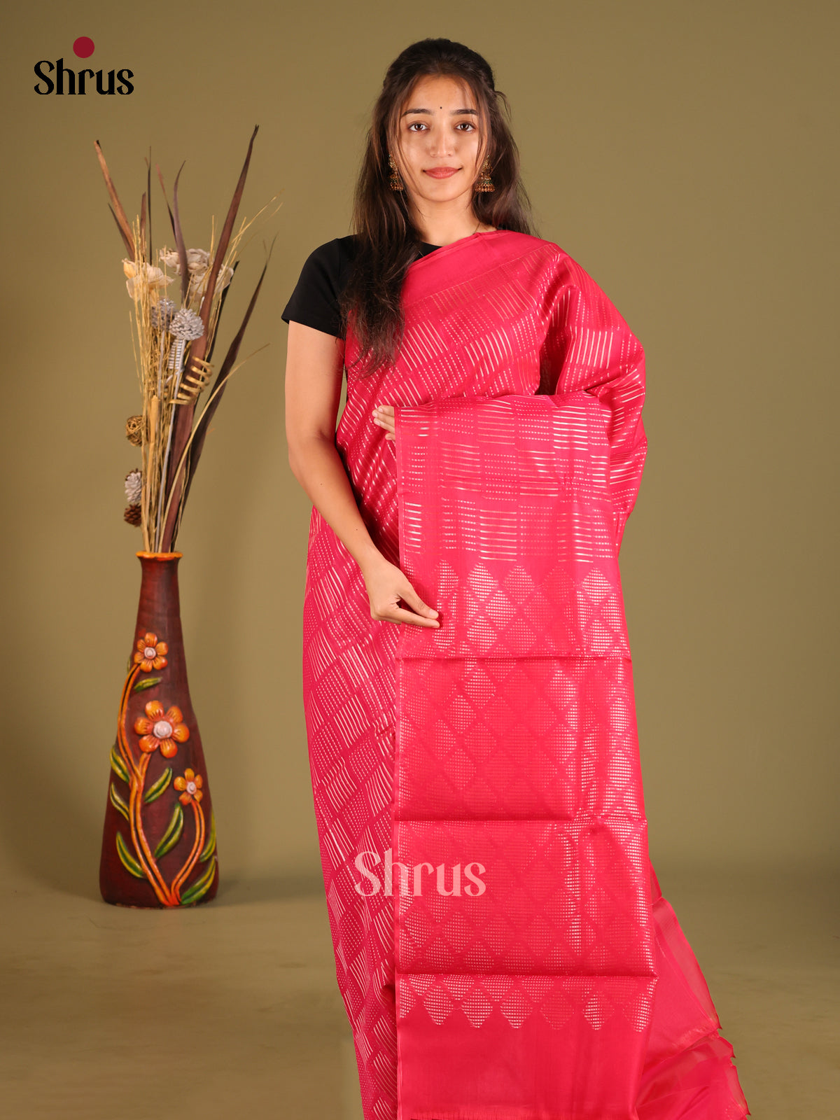 Pink Single Tone Silk Cotton Saree with zari buttas