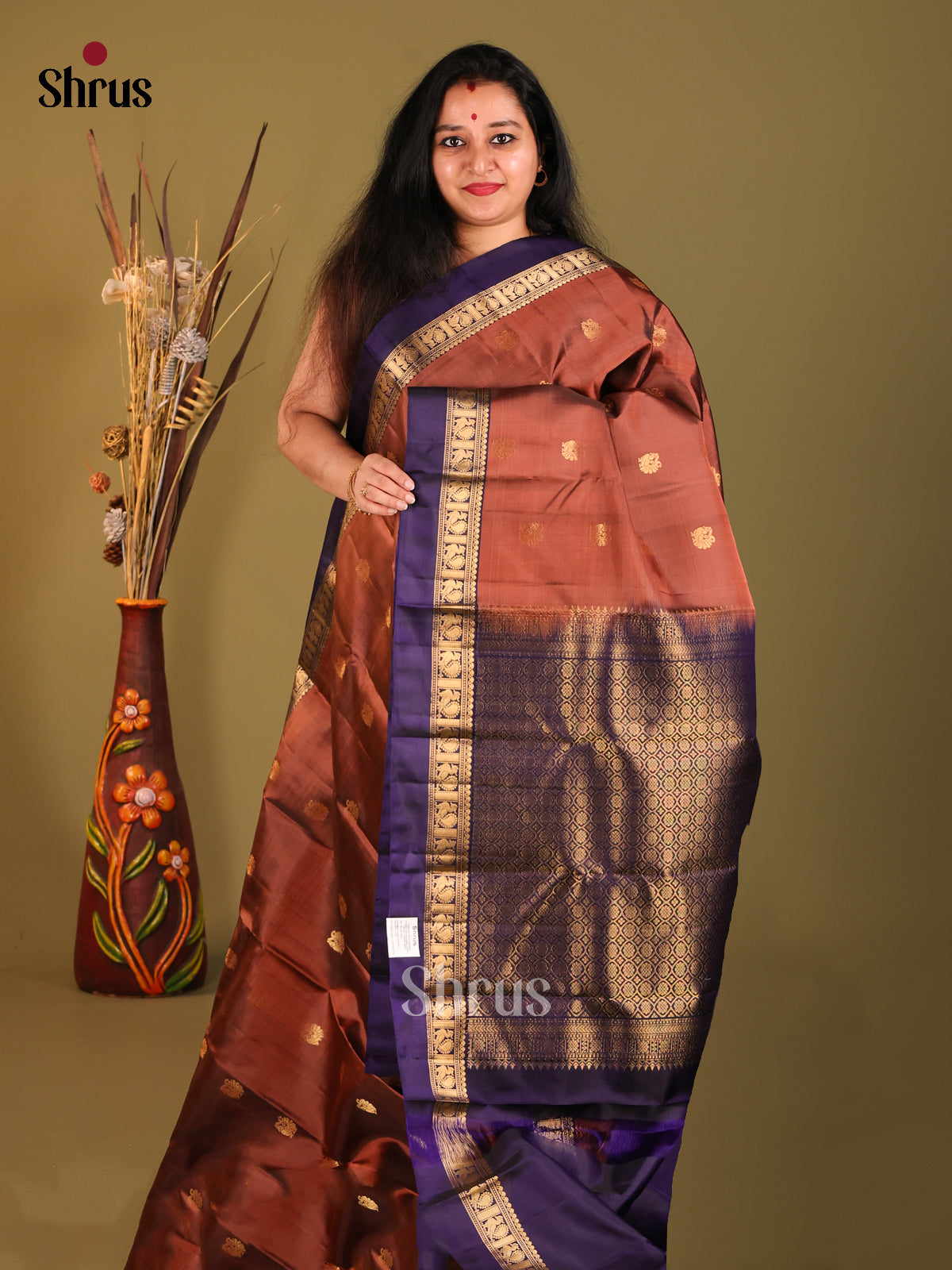 DHS04010 - Soft Silk  Saree - Shop on Shrus.com