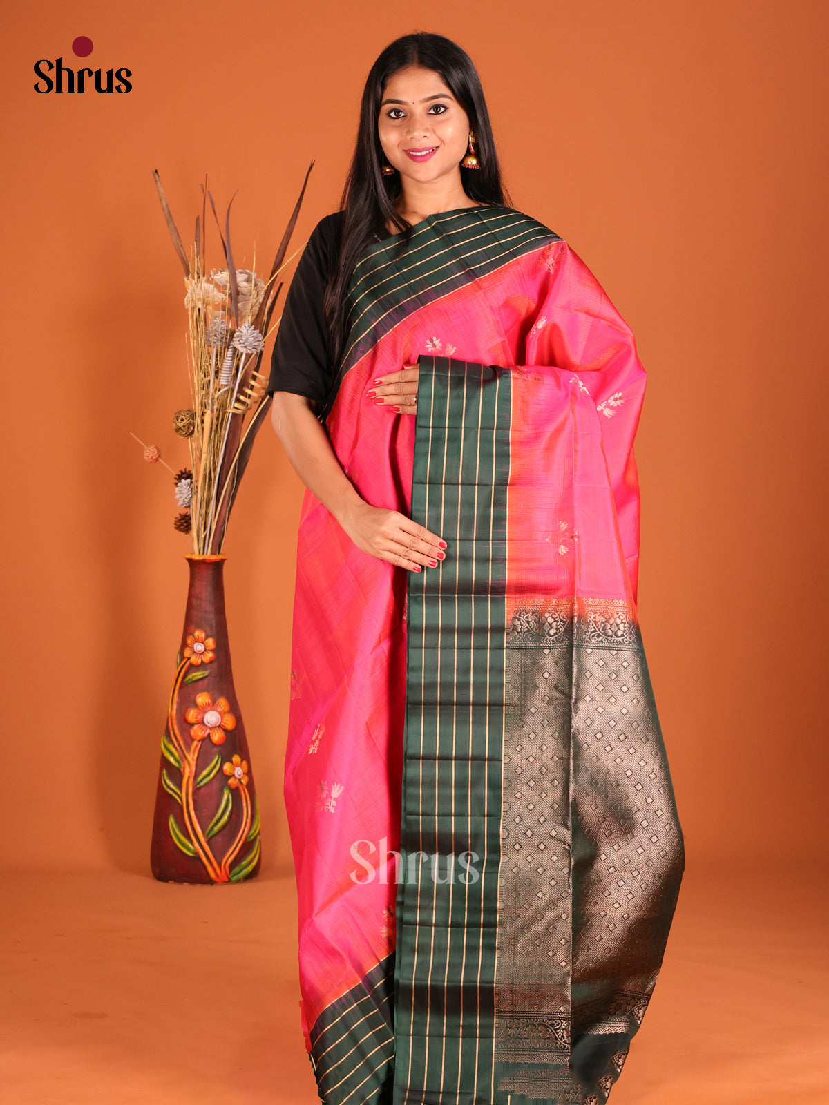 DHS04044 - Soft Silk  Saree - Shop on Shrus.com