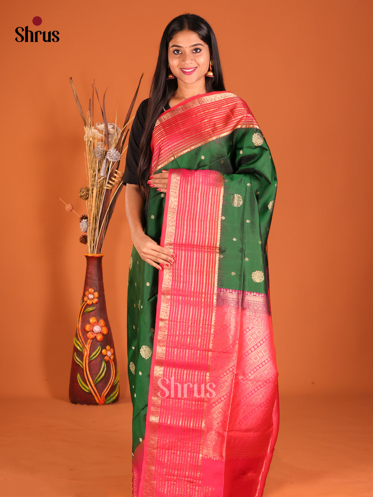 DHS04067 - Soft Silk  Saree - Shop on Shrus.com