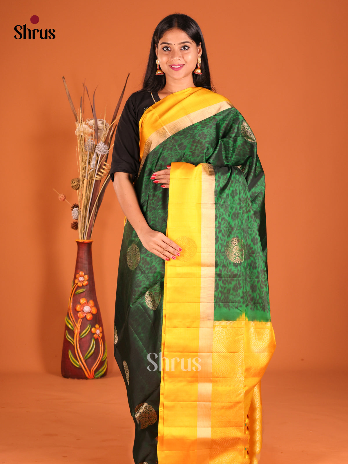 DHS04314 - Soft Silk Saree - Shop on Shrus.com
