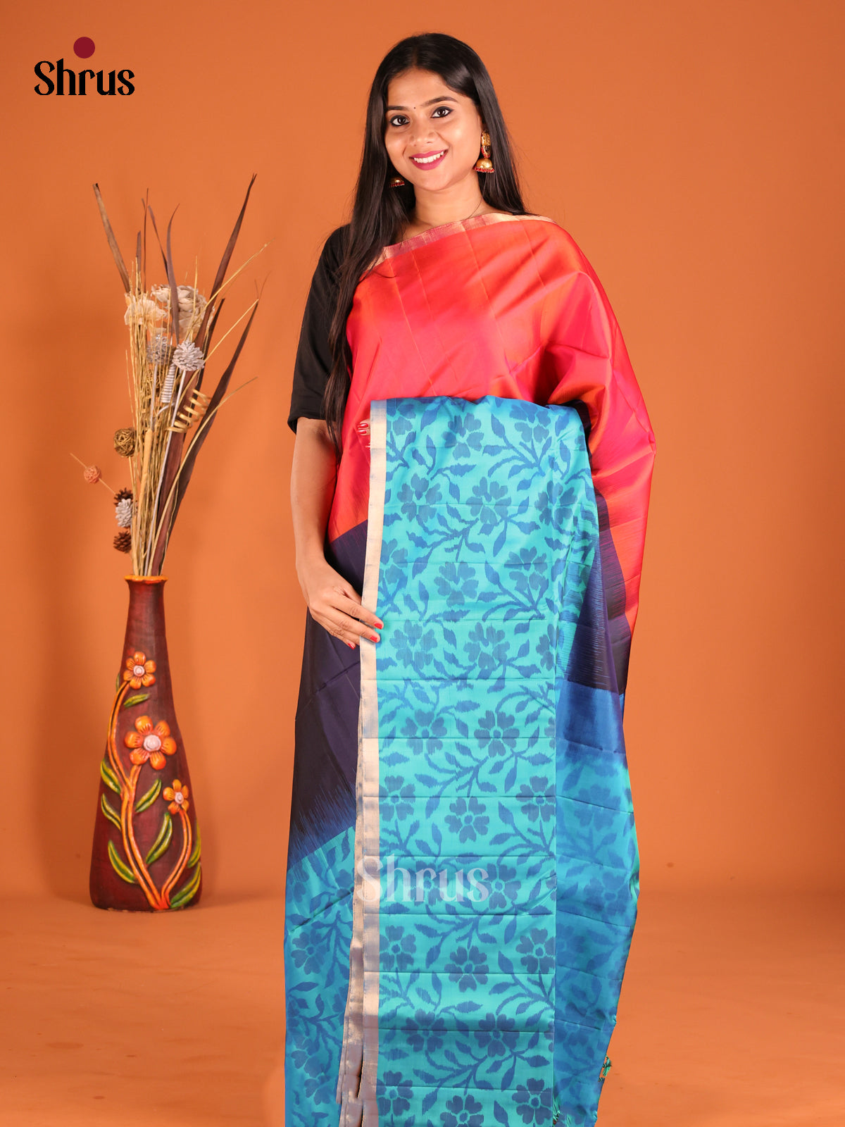 DHS04333 - Soft Silk Saree - Shop on Shrus.com