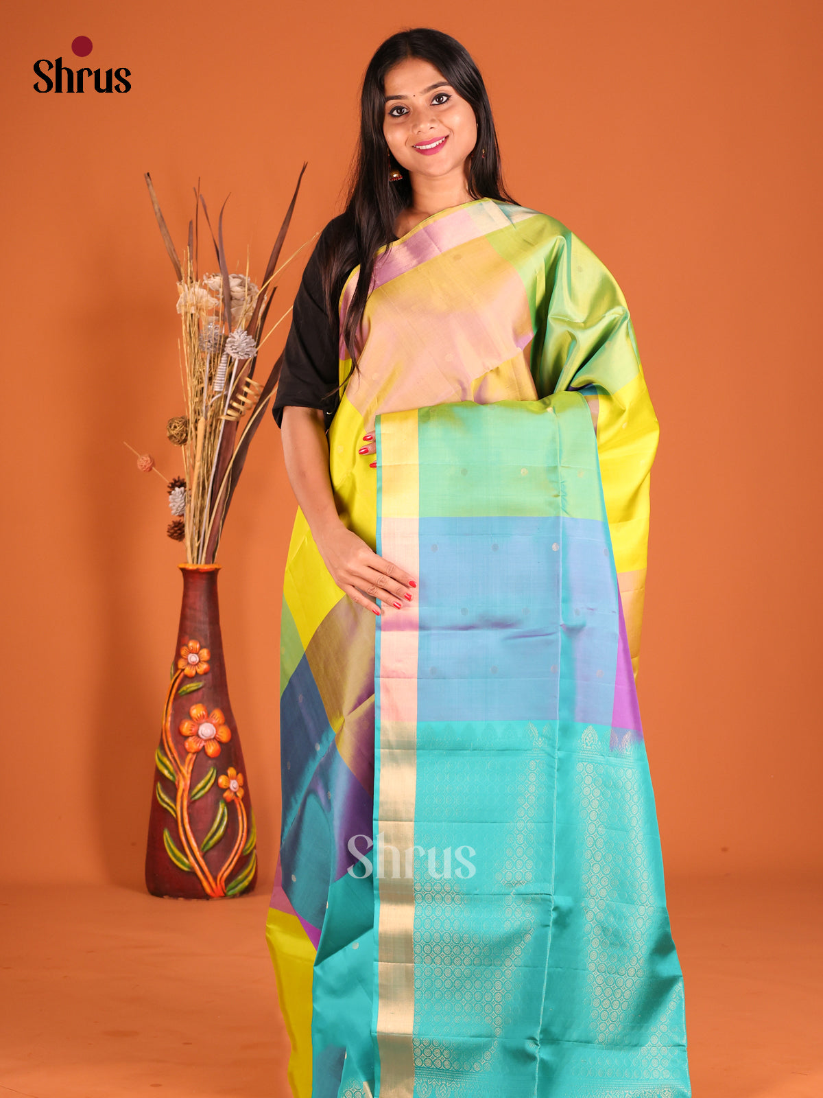 DHS04351 - Soft Silk Saree - Shop on Shrus.com