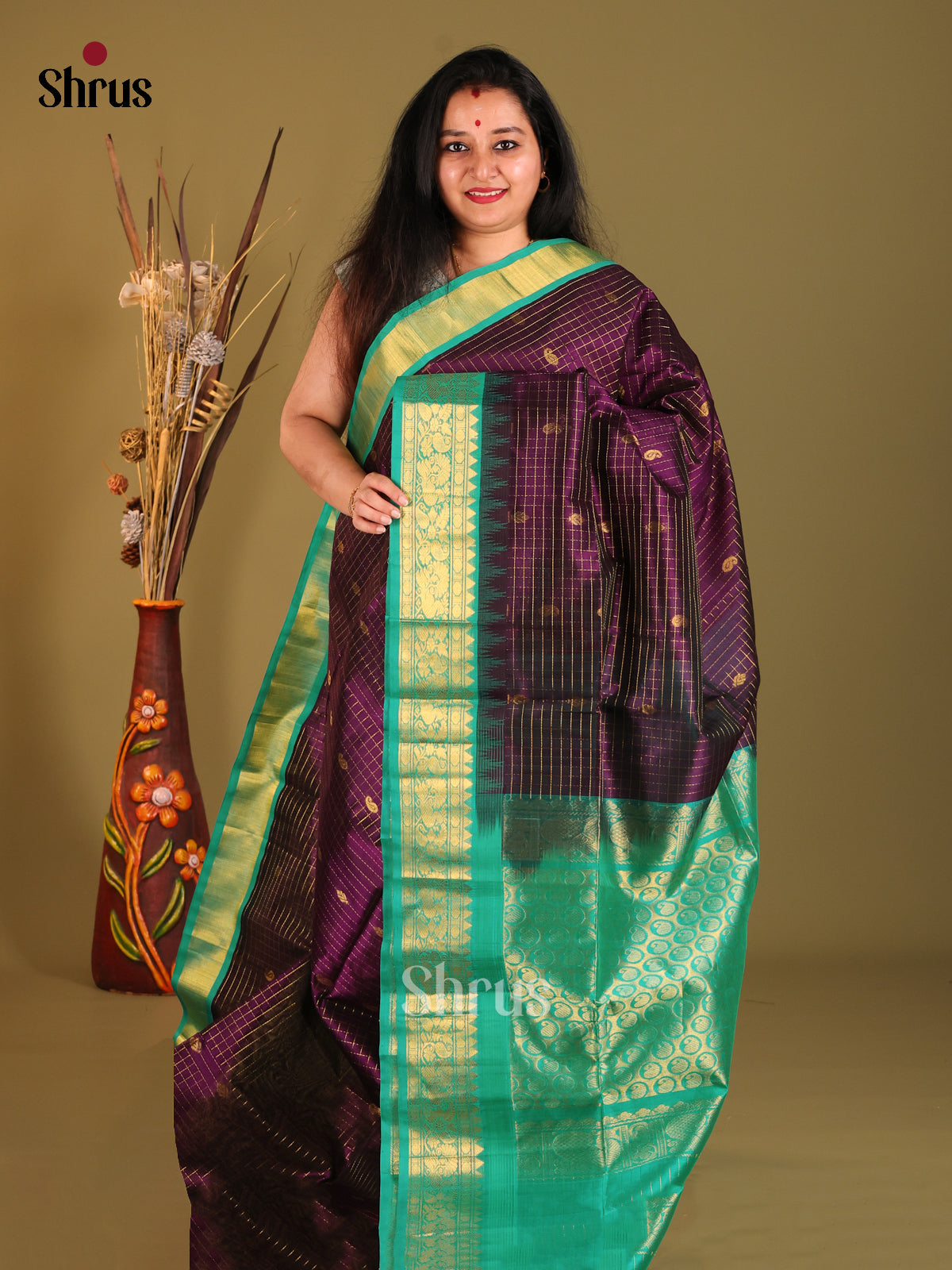Violet & Green Silk Cotton Korvai-kattams Saree - Shop on Shrus.com