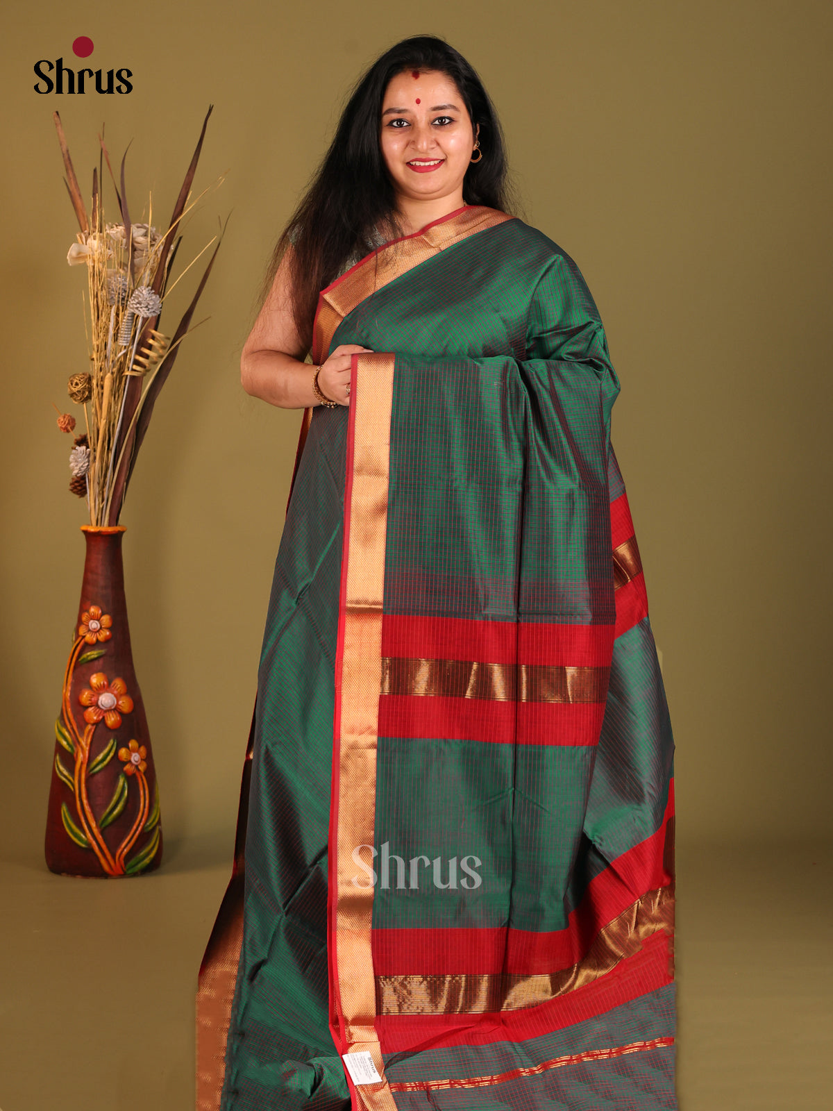 Green &  Red - Maheshwari silkcotton Saree - Shop on Shrus.com
