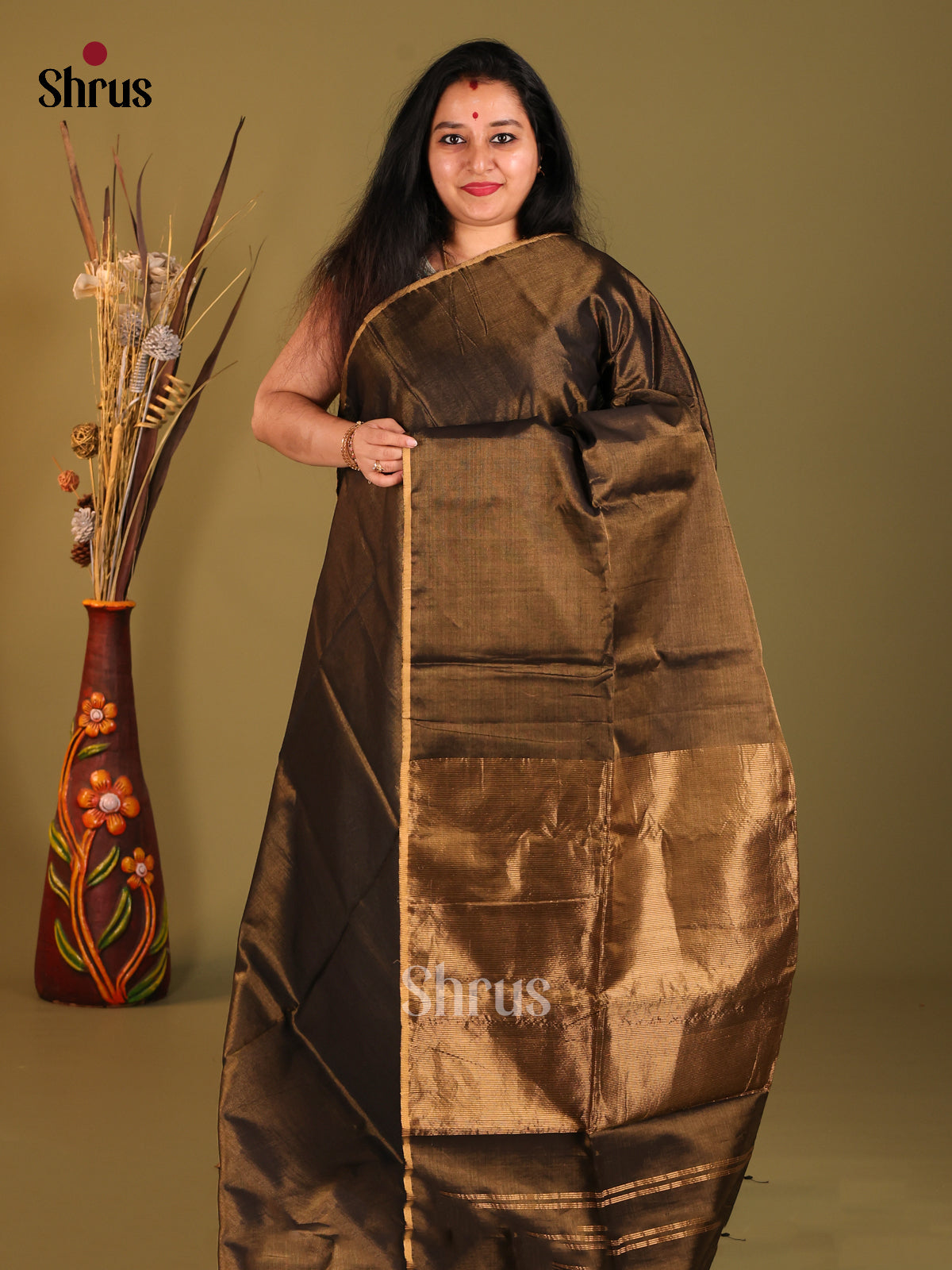 DHS06058 - Maheshwari silkcotton Saree - Shop on Shrus.com
