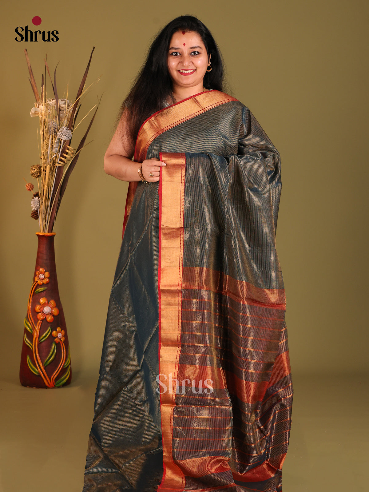 DHS06071 - Maheshwari silkcotton Saree - Shop on Shrus.com
