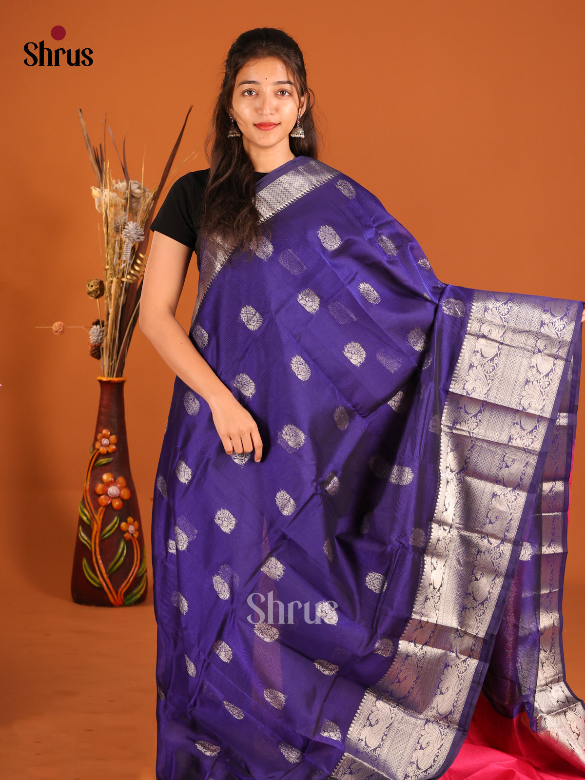 Blue & Red Mangalagiri silkcotton Saree with gold zari floral buttas -1