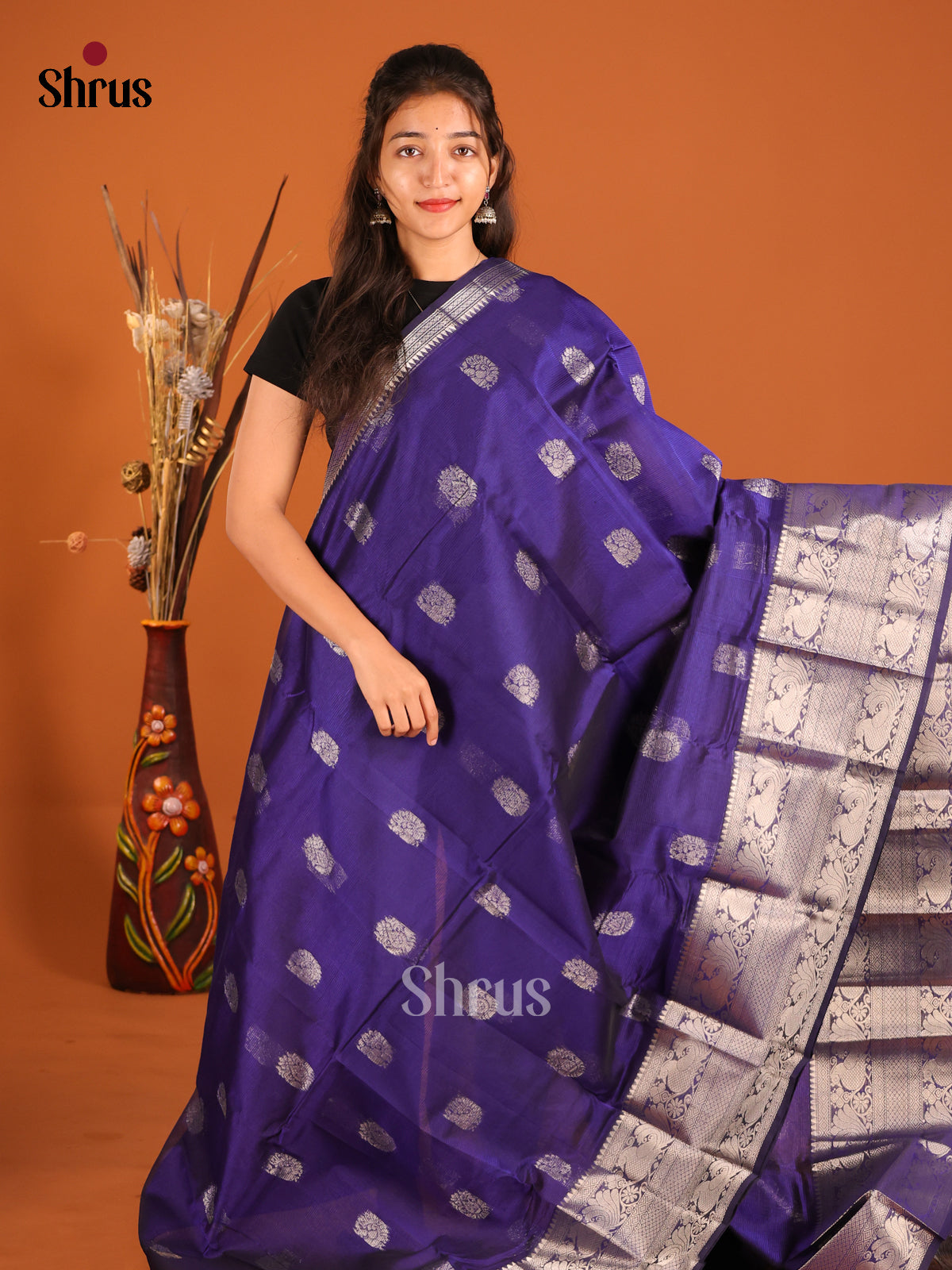 Blue single tone Mangalagiri silkcotton Saree gleams with floral buttas -1