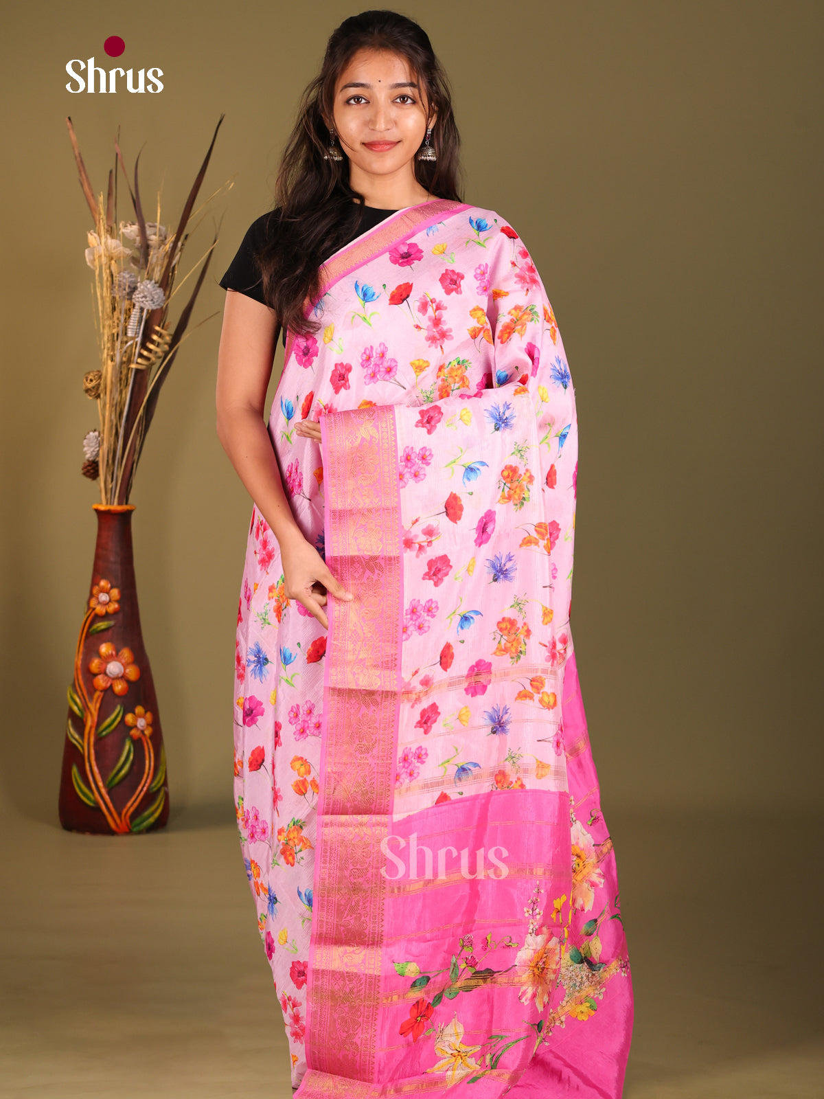 Cream & Pink - Mangalagiri printed silkcotton Saree