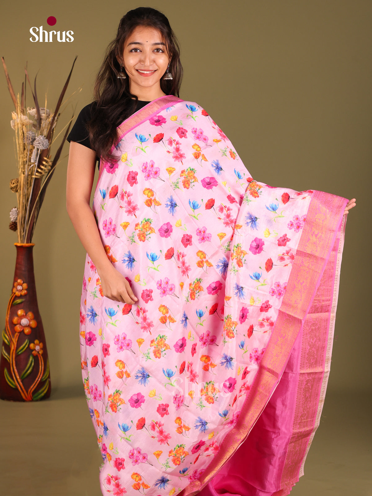 Cream & Pink - Mangalagiri printed silkcotton Saree