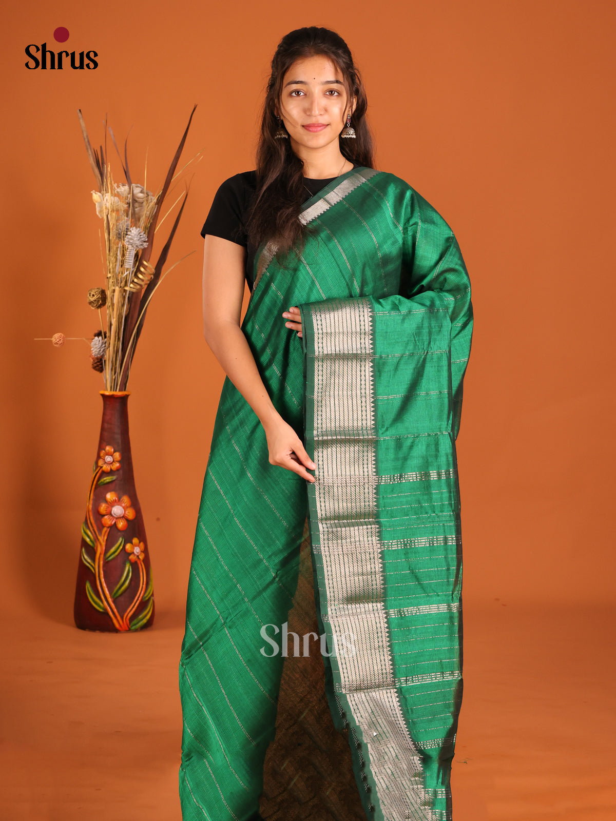 Green single Tone Mangalagiri silkcotton Saree with zari stripes