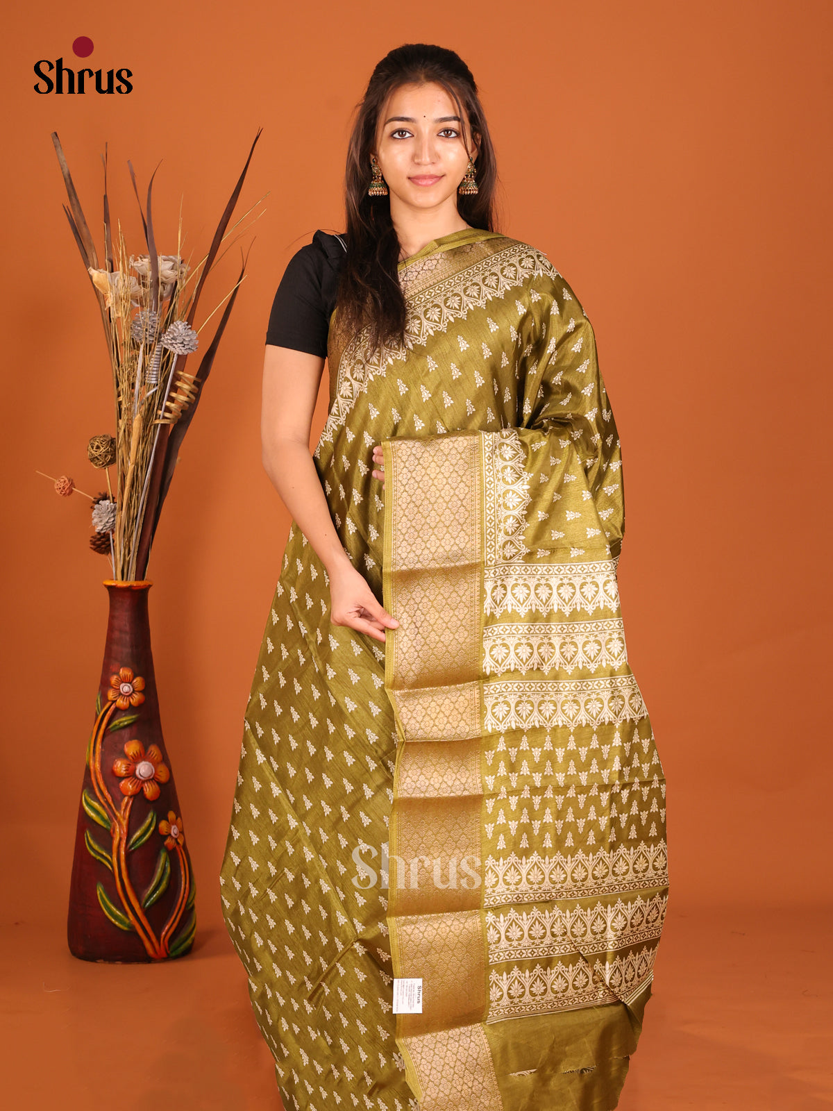DHS06465 - Semi Crepe Saree - Shop on Shrus.com