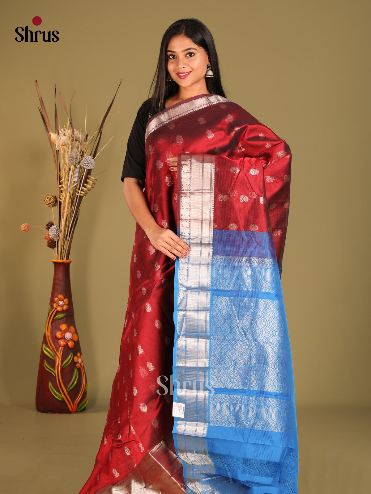 Maroon & Blue - Mangalagiri silkcotton Saree gleams with zari buttas