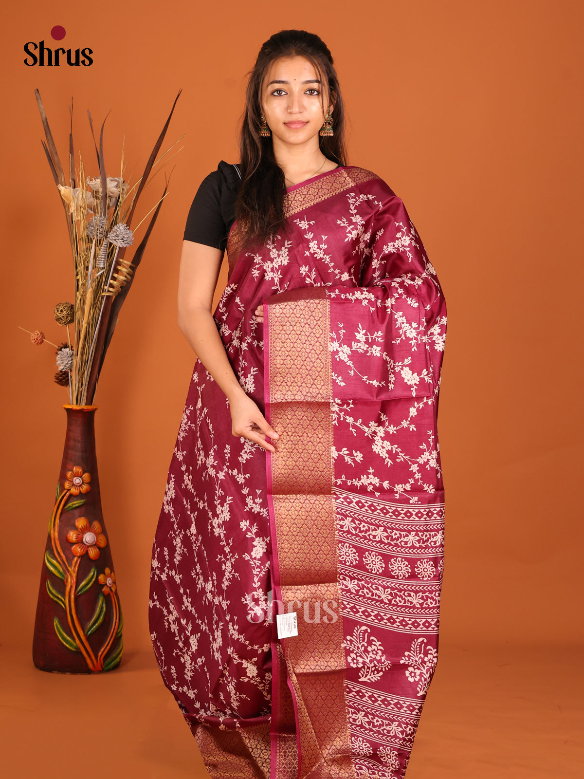 DHS07001 - Semi Crepe Saree - Shop on Shrus.com