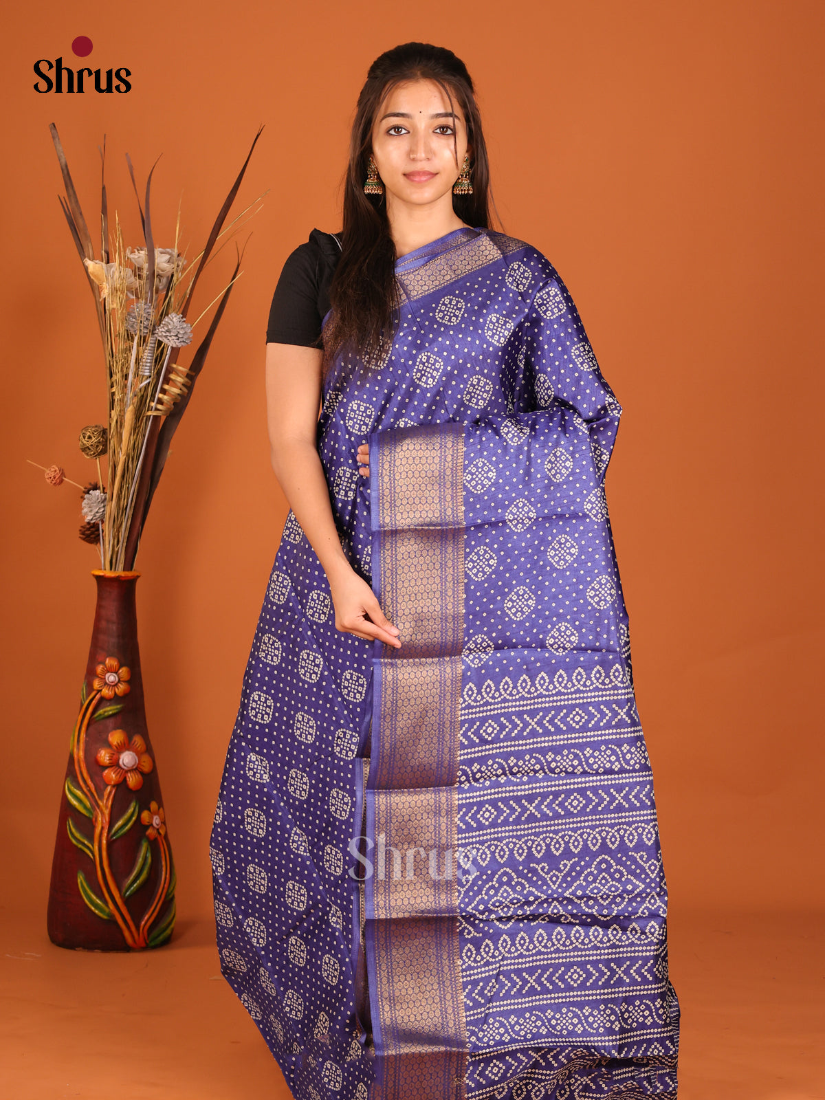 DHS07008 - Semi Crepe Saree - Shop on Shrus.com