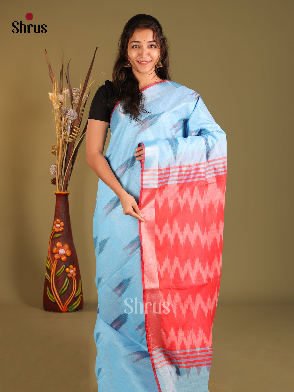 DHS08112 - Semi Ikkat Saree - Shop on Shrus.com