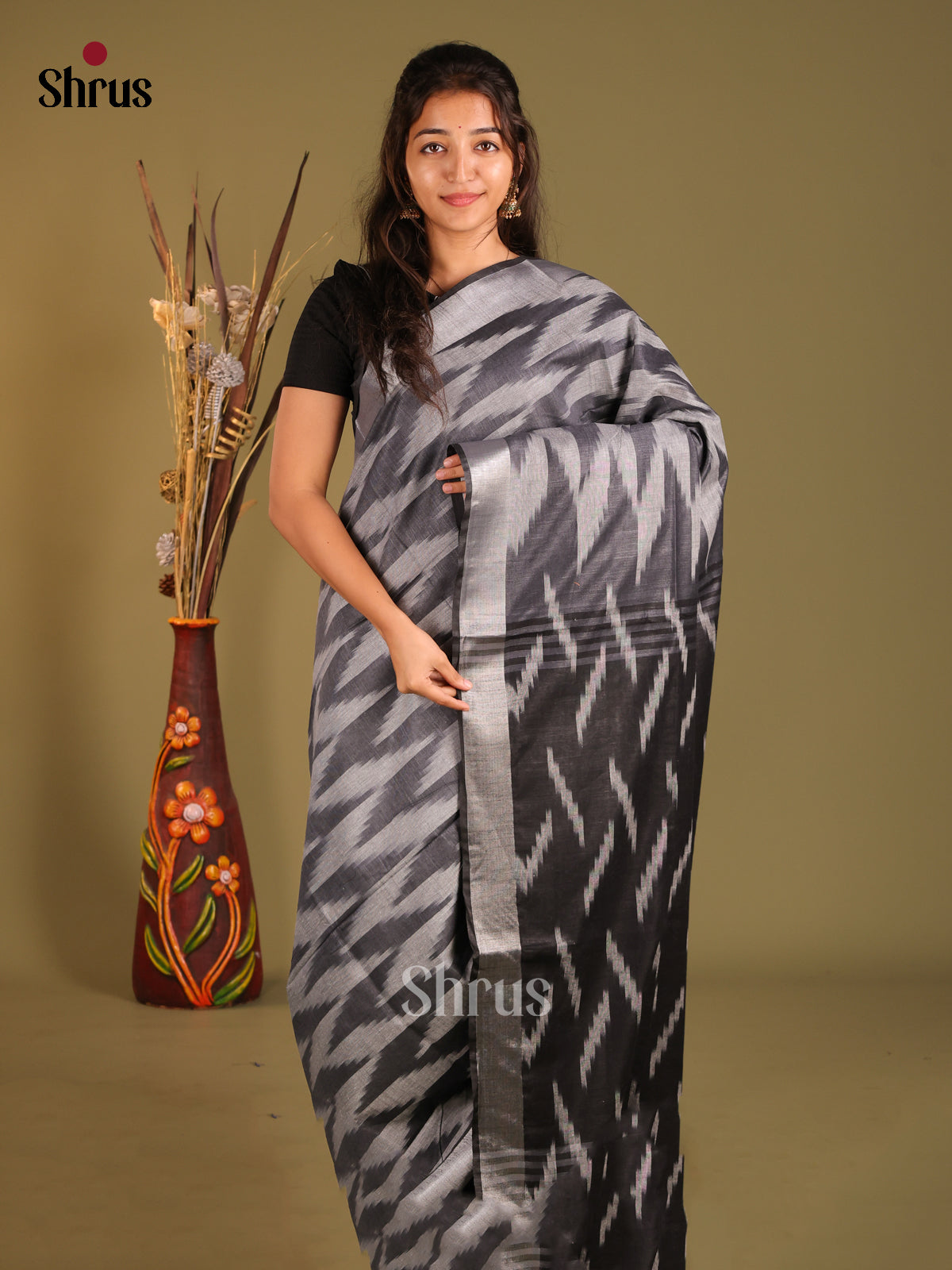 DHS08134 - Semi Ikkat Saree - Shop on Shrus.com