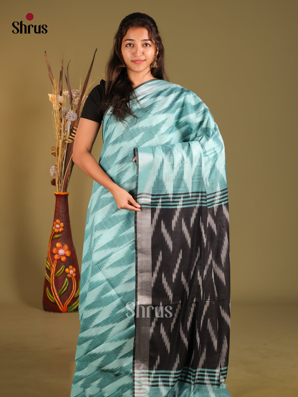 DHS08230 - Semi Ikkat Saree - Shop on Shrus.com
