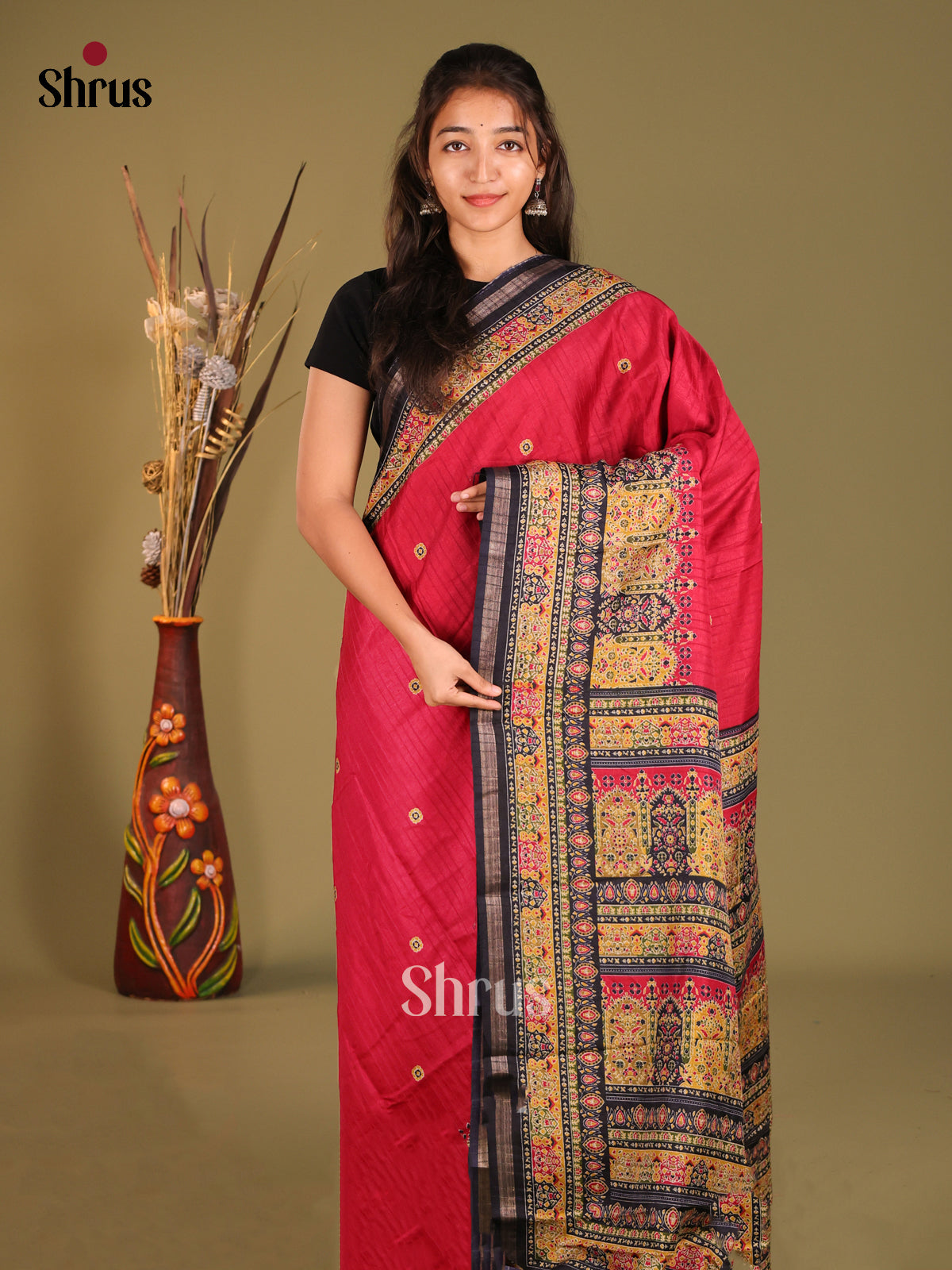 Red & Black - Art Modal Saree - Shop on Shrus.com