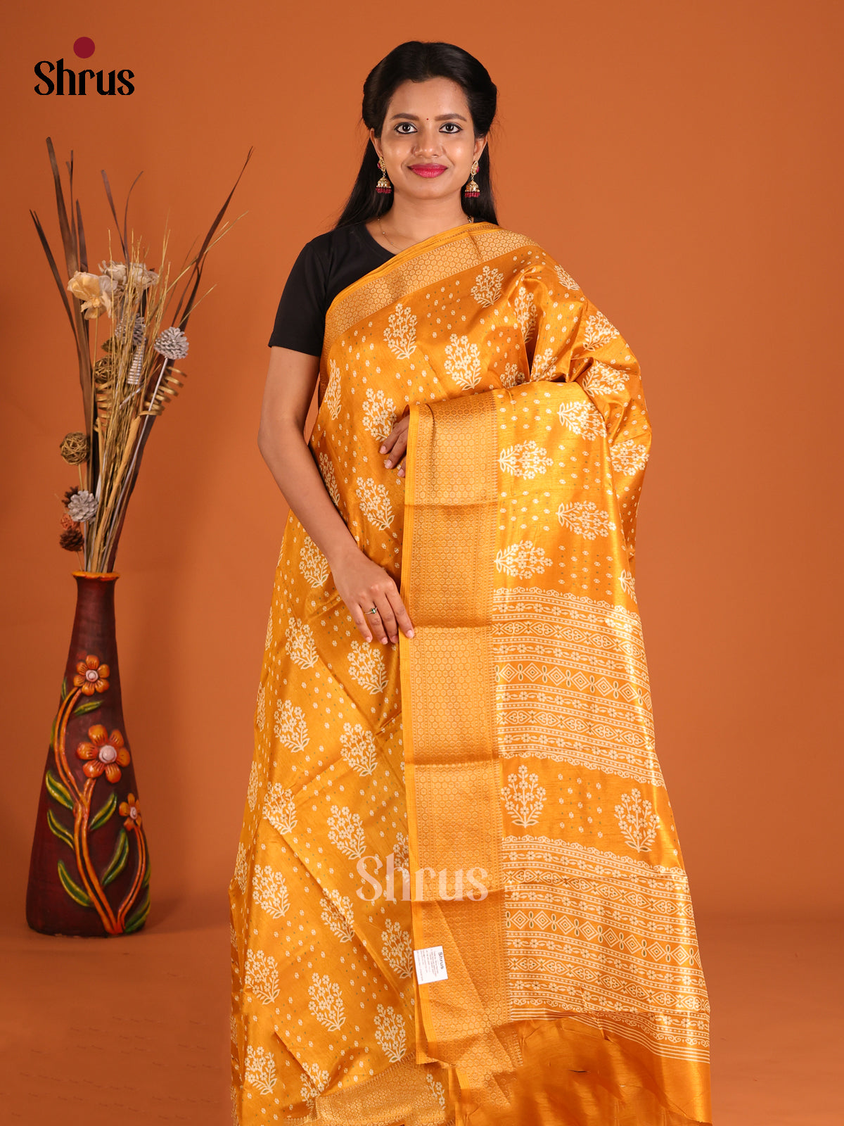 DHS09058 - Semi Crepe Saree - Shop on Shrus.com
