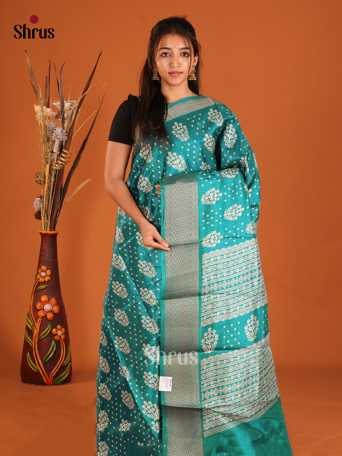 Green - Semi Crepe Saree - Shop on Shrus.com