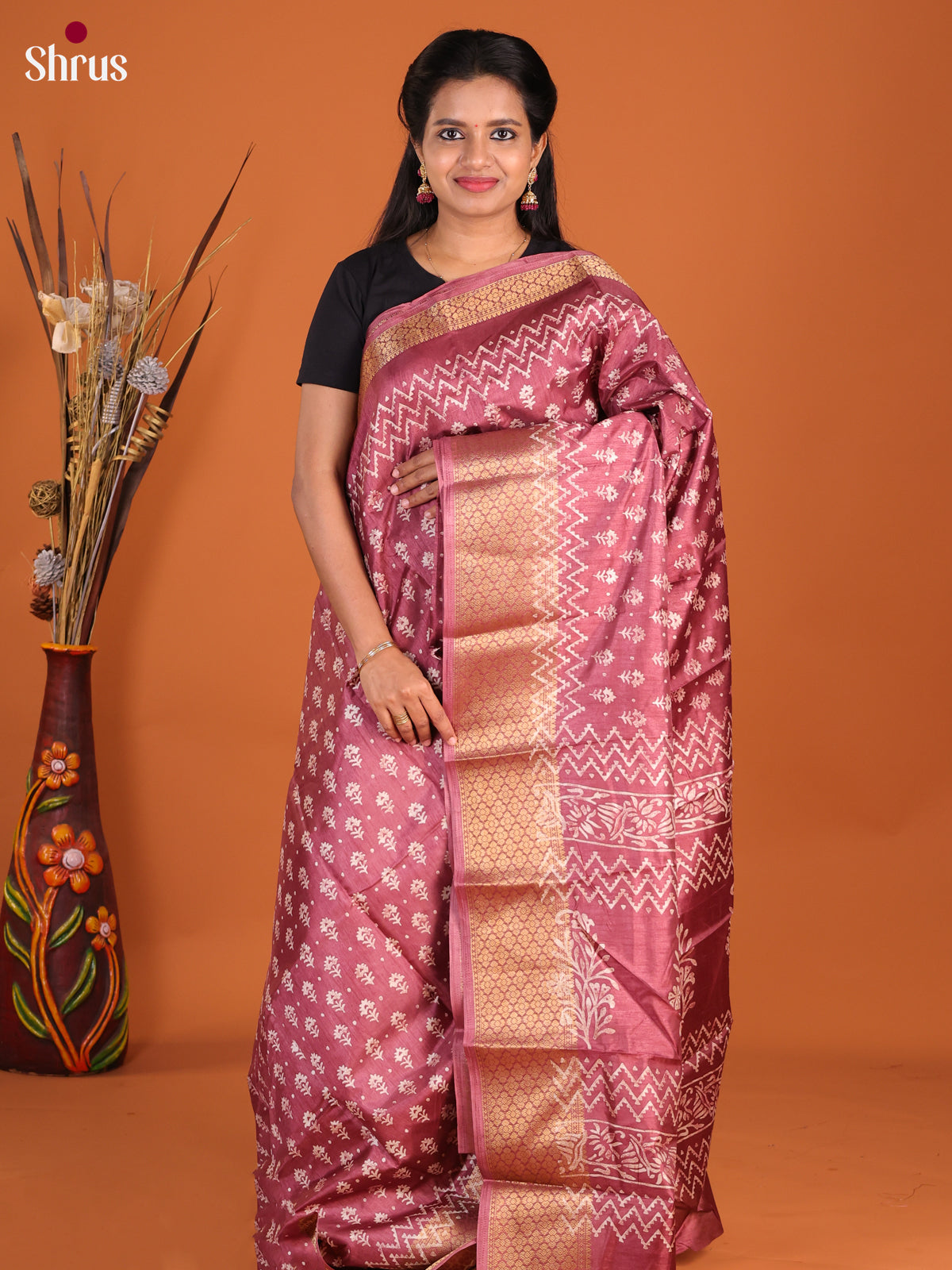 DHS09142 - Semi Crepe Saree - Shop on Shrus.com