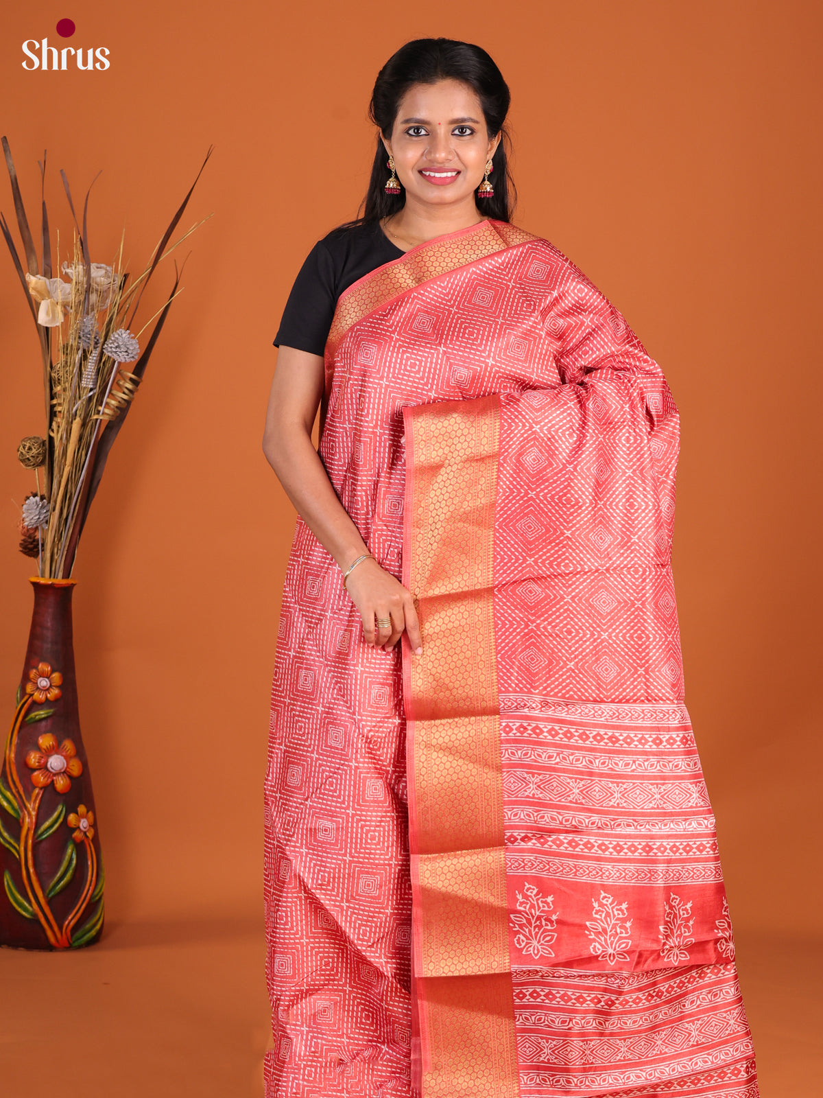 Pink- Semi Crepe Saree - Shop on Shrus.com