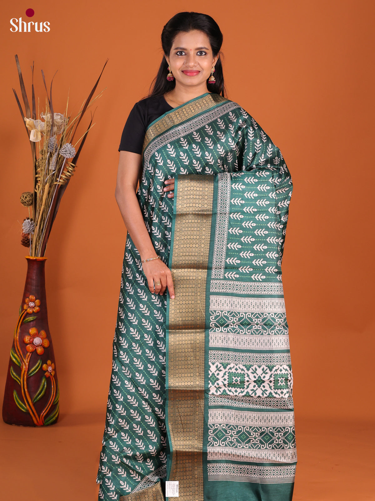 Green- Semi Crepe Saree - Shop on Shrus.com