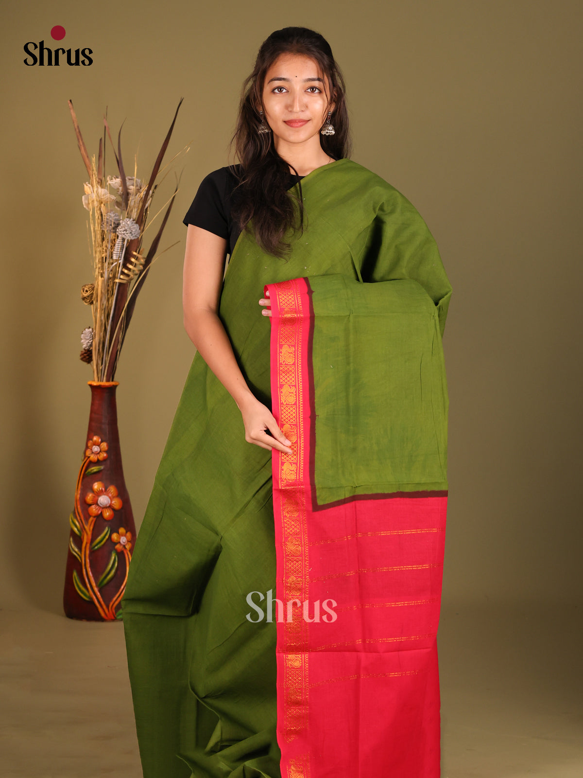 Green & Red- Sungudi Cotton Saree - Shop on Shrus.com