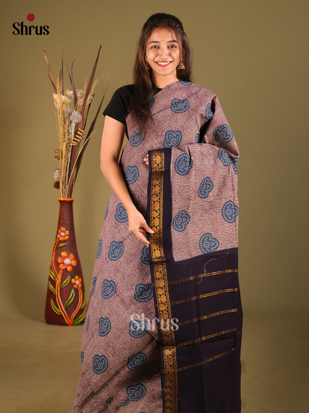 DHS11036 - Sungudi Cotton Saree - Shop on Shrus.com
