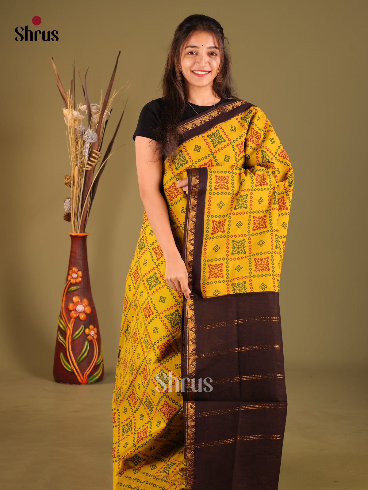 DHS11055 - Sungudi Cotton Saree - Shop on Shrus.com