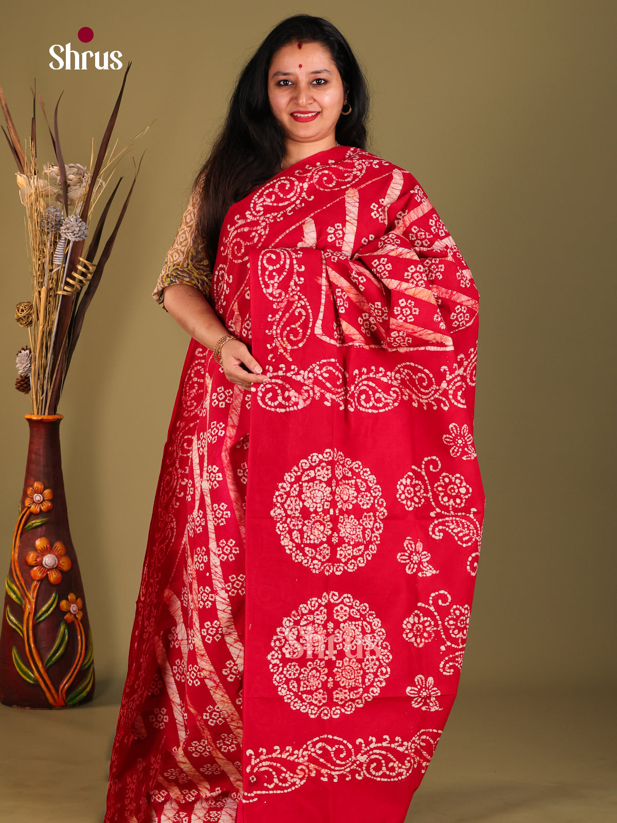 Red- Sungudi Cotton Saree - Shop on Shrus.com