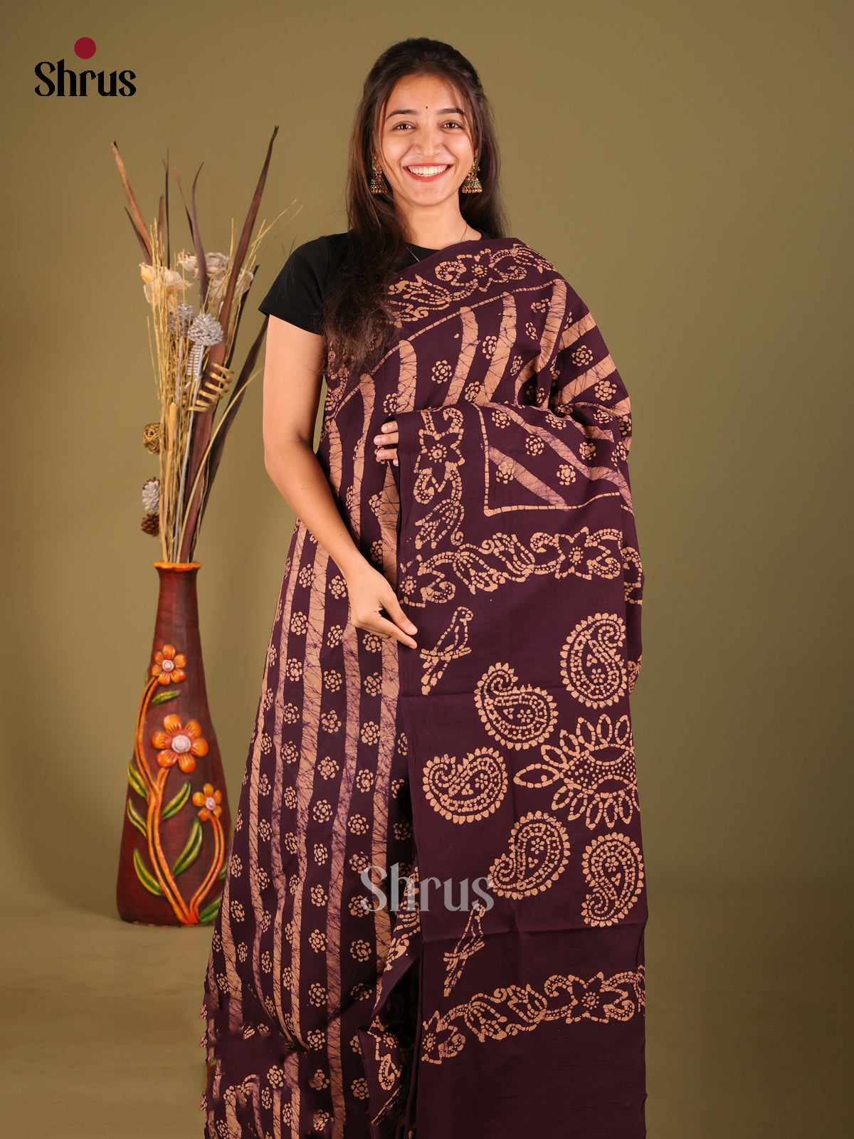 DHS11144 - Sungudi Cotton Saree - Shop on Shrus.com