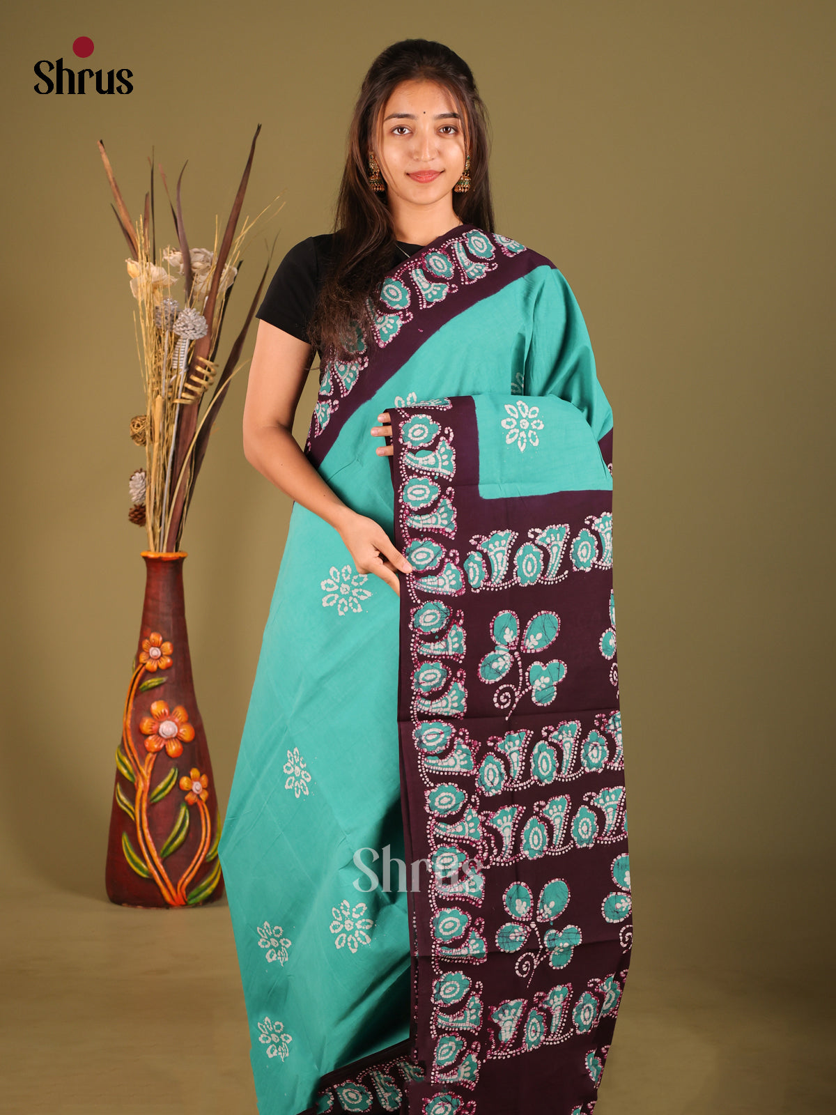 DHS11159 - Sungudi Cotton Saree - Shop on Shrus.com