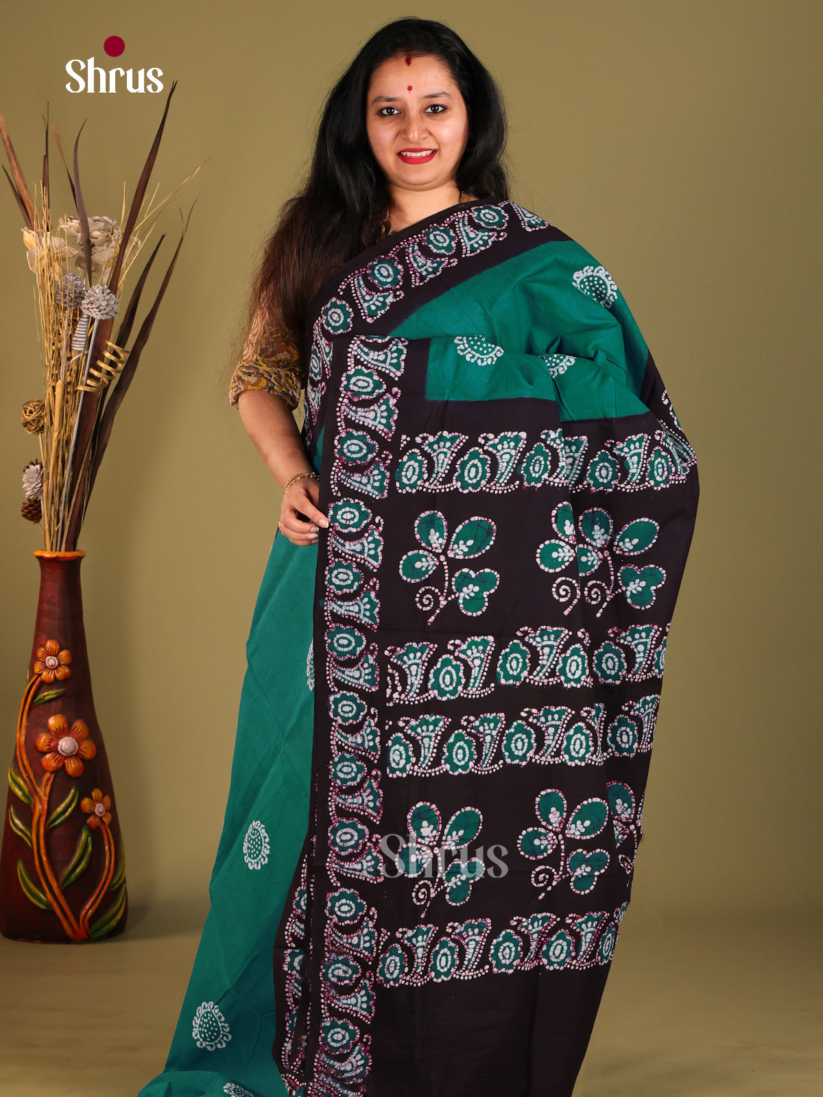 Green & Blue - Sungudi Cotton Saree - Shop on Shrus.com