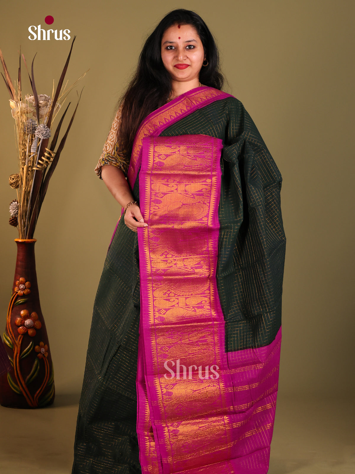Green & Pink - Sungudi Cotton Saree - Shop on Shrus.com