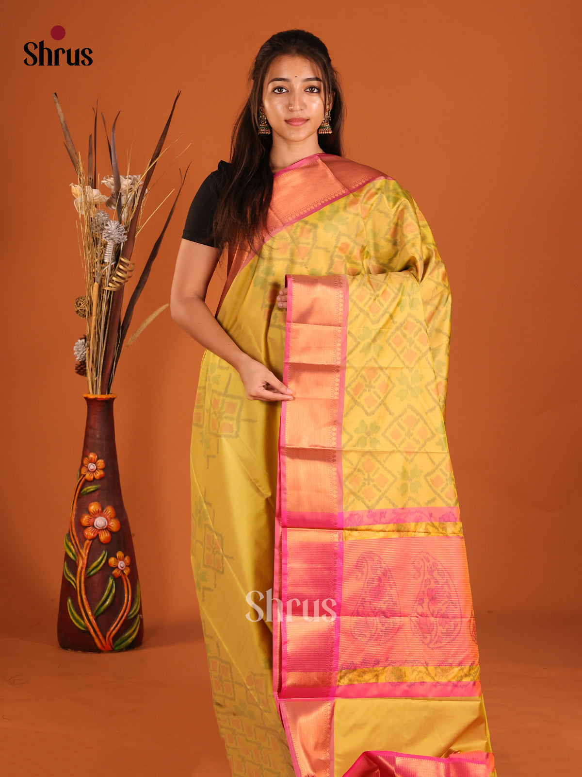 DHS11369 - Semi Pochampally Saree - Shop on Shrus.com