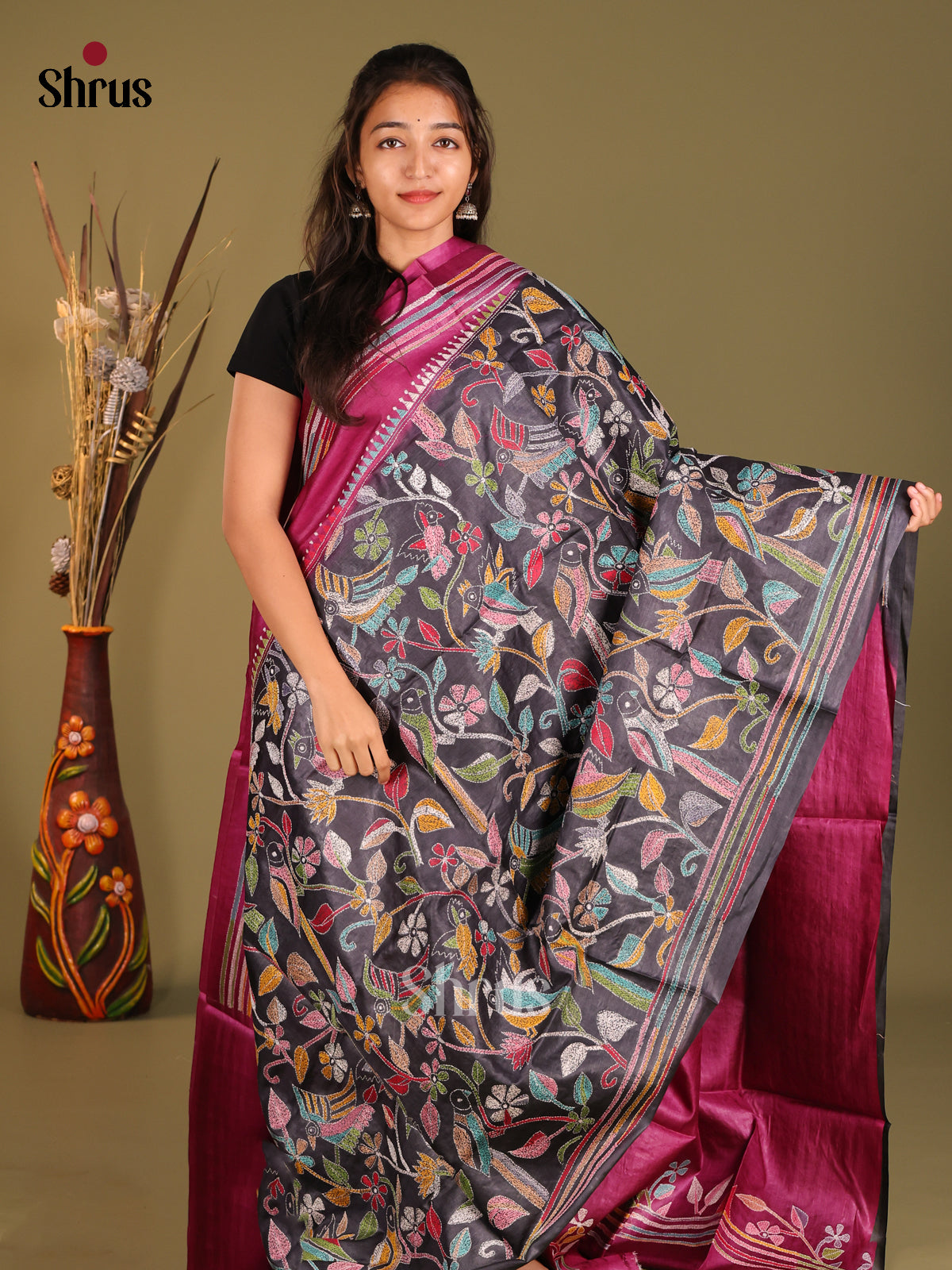 DHS11509 - Tussar Saree - Shop on Shrus.com