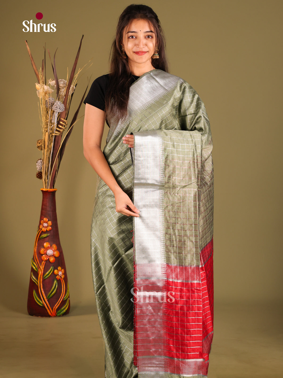 Green & Red - Semi Rawsilk Saree