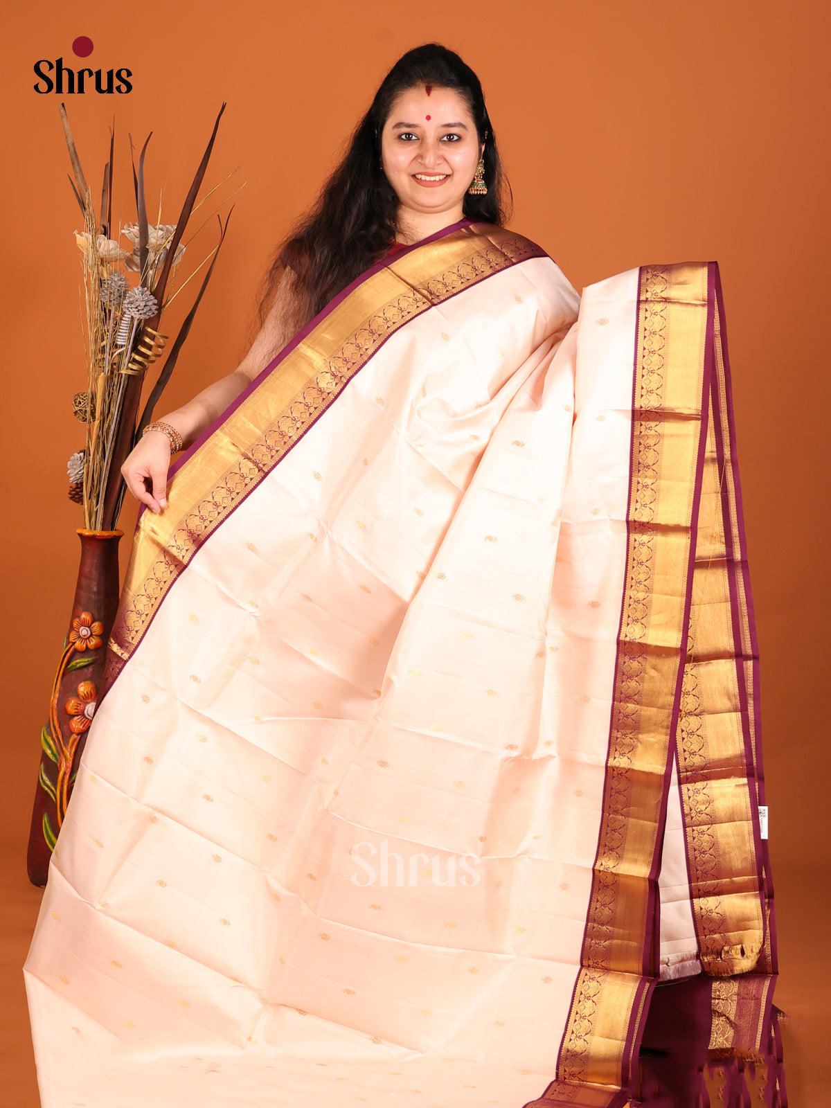 DHS14015-Kanchipuram Korvai Butta - Shop on Shrus.com