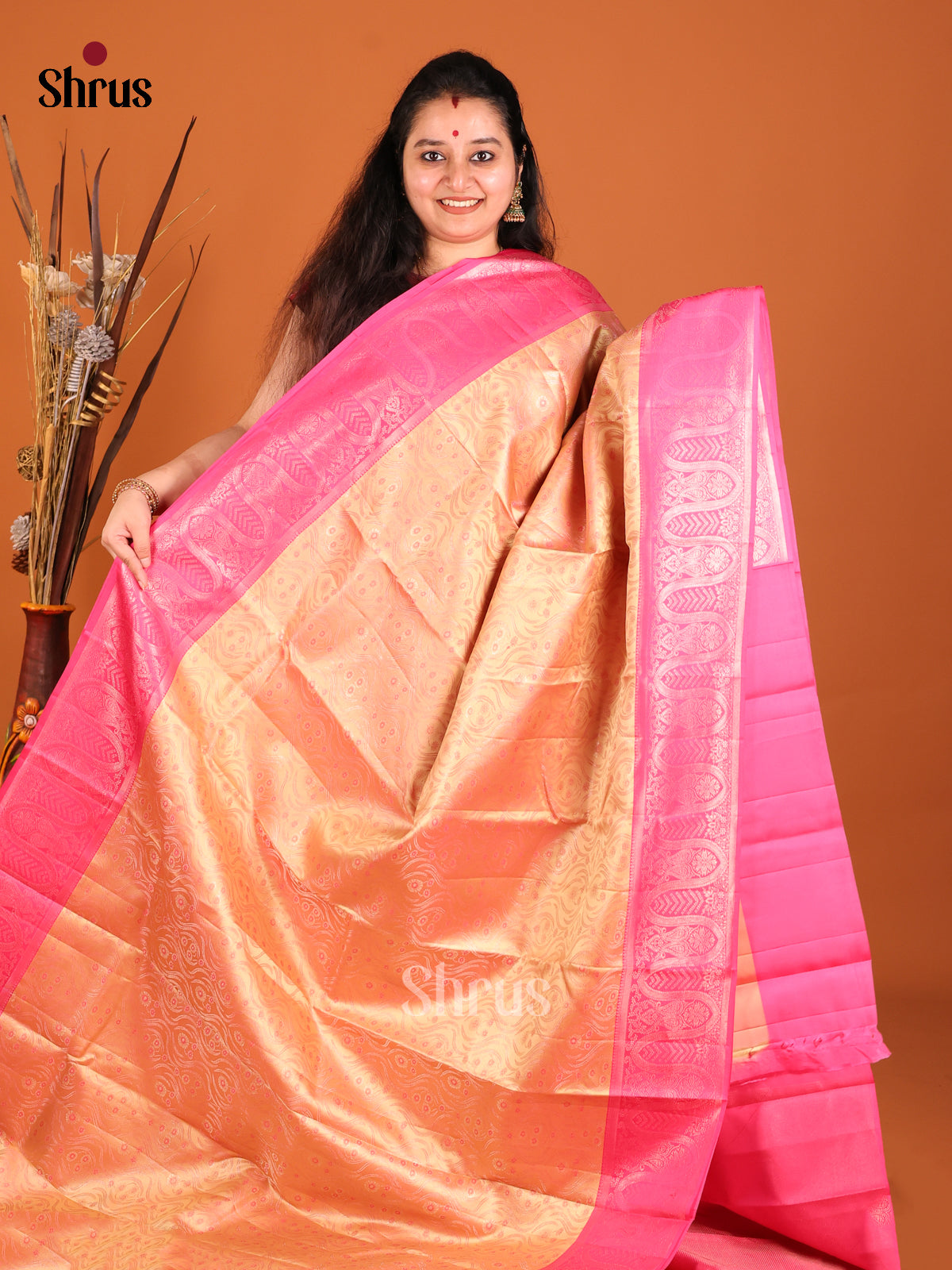 Pale Orange & Pink Kanchipuram silk zari with contrast brocade pallu -1