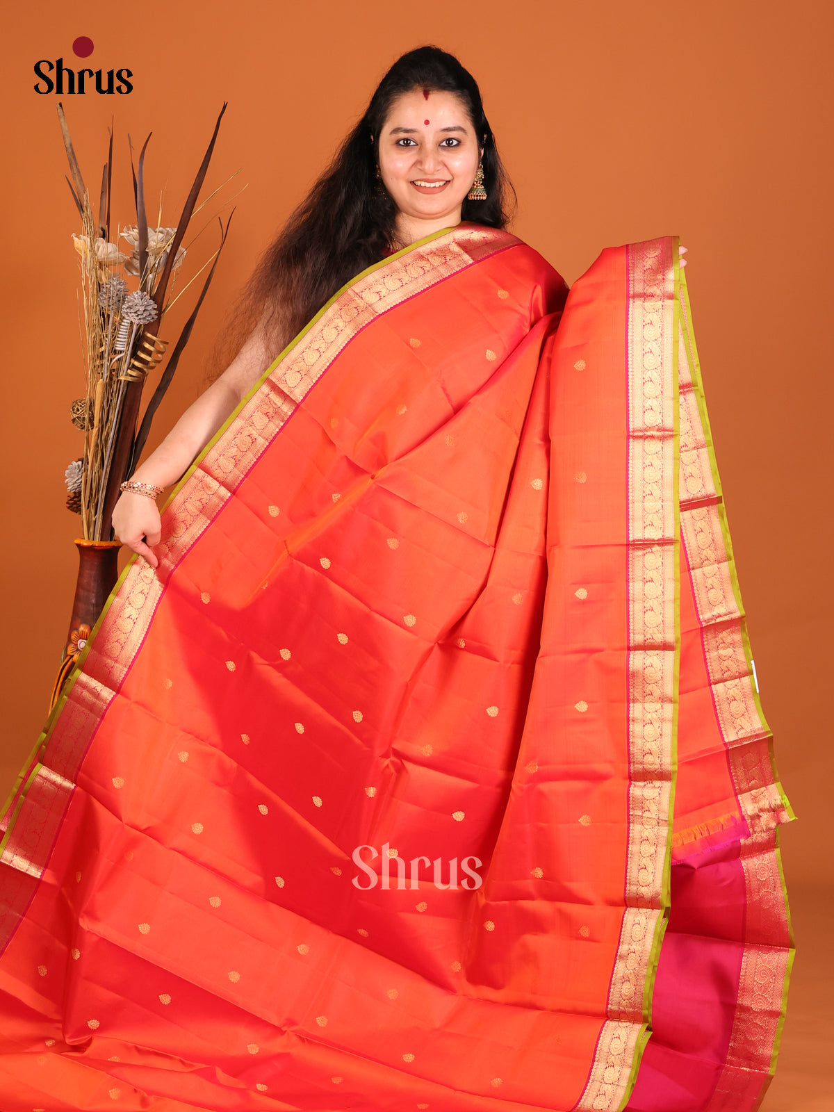 DHS18107 - Kanchipuram Butta design Saree - Shop on Shrus.com