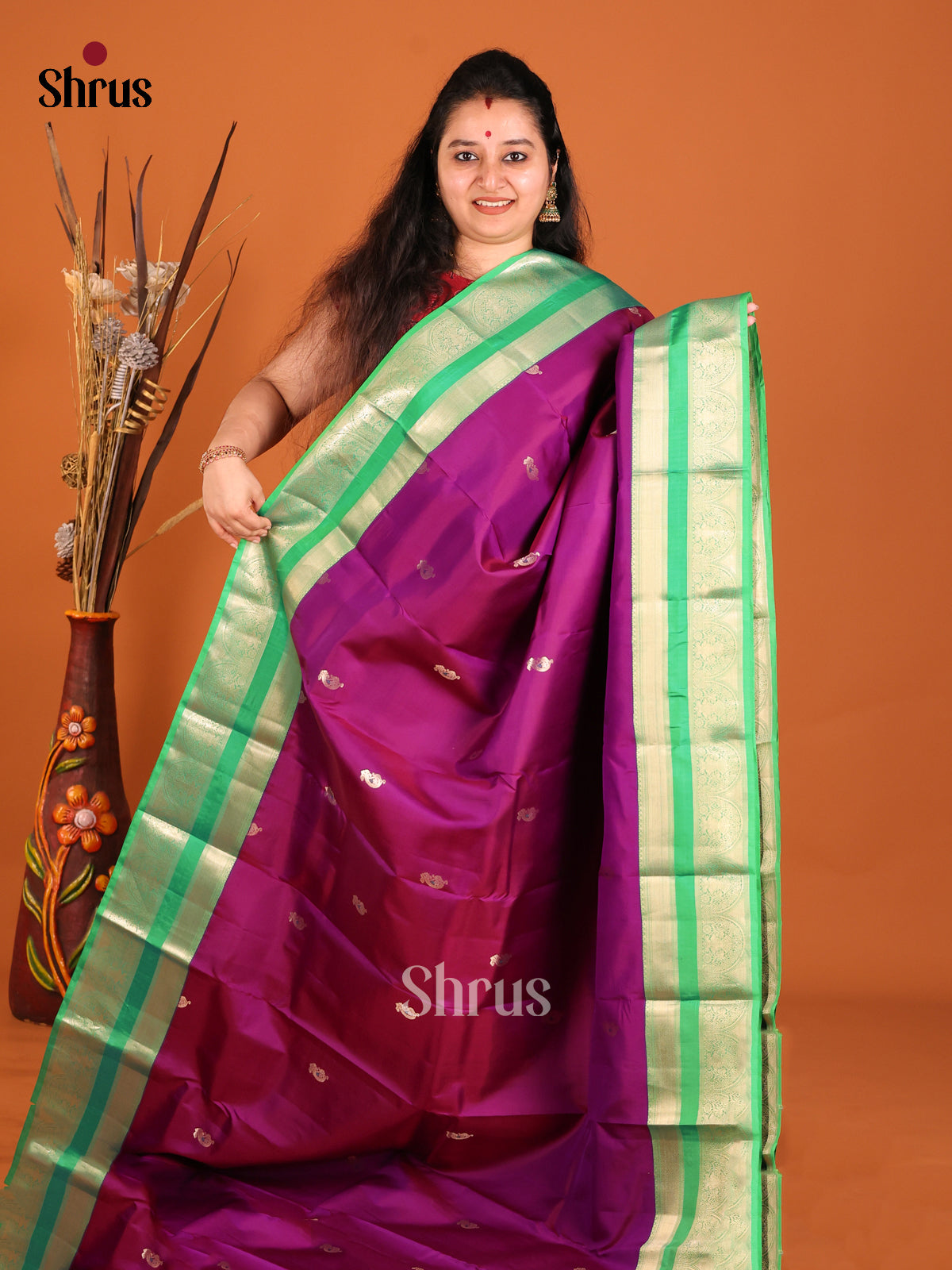Purple & Green Kanchipuram Butta design Saree with rettaipet zari border -1
