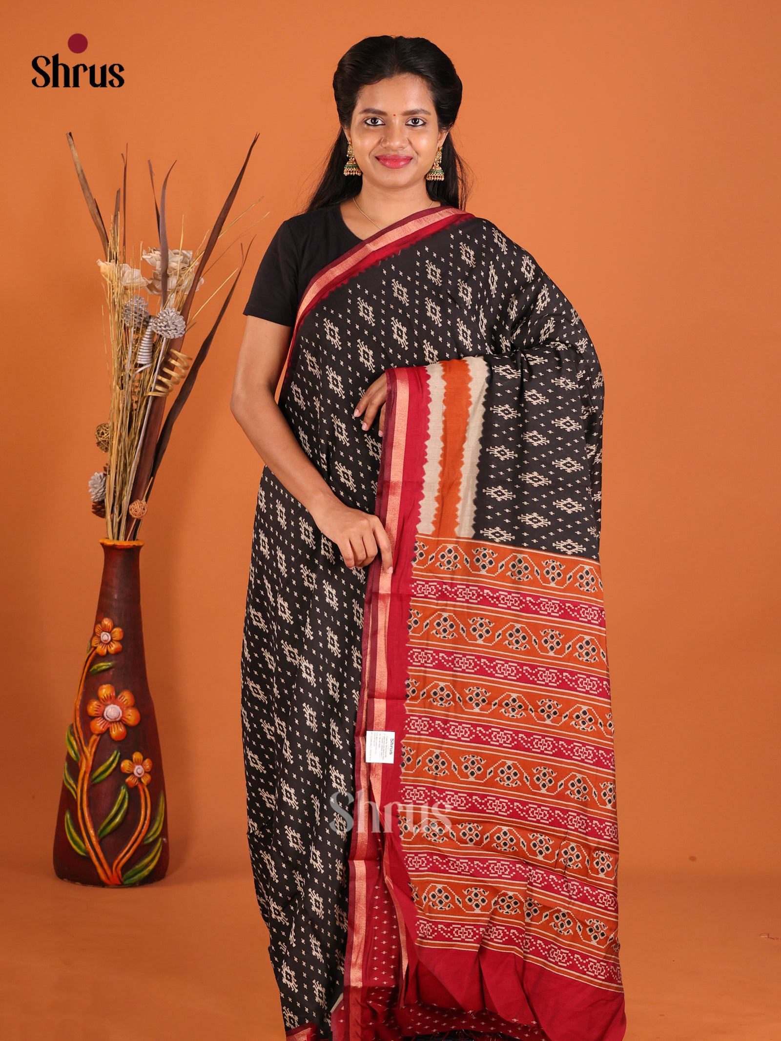 Black &  Red - Art Modal Saree - Shop on Shrus.com